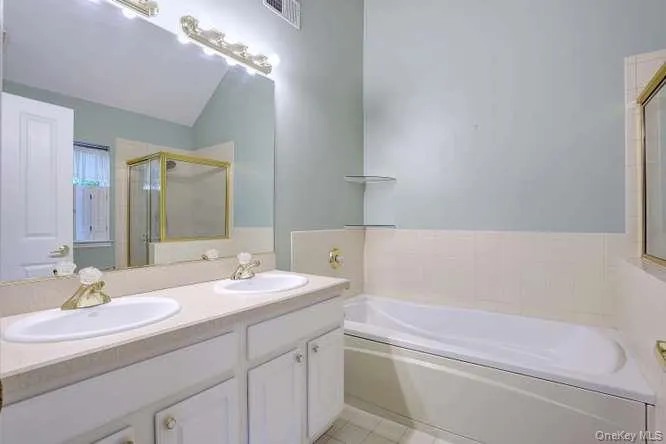 27 Underhill Drive, Haverstraw, NY, 2 Bedrooms Bedrooms, 9 Rooms Rooms,2 BathroomsBathrooms,Residential,For Rent,Underhill,0,1037898 27 Underhill Drive, Haverstraw, NY, 2 Bedrooms Bedrooms, 9 Rooms Rooms,2 BathroomsBathrooms,Residential,For Rent,Underhill,0,1037898