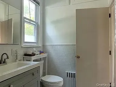 182 Lowell Avenue, Hempstead, NY, 3 Bedrooms Bedrooms, 6 Rooms Rooms,1 BathroomBathrooms,Residential Lease,For Rent,Lowell,0,1037901 182 Lowell Avenue, Hempstead, NY, 3 Bedrooms Bedrooms, 6 Rooms Rooms,1 BathroomBathrooms,Residential Lease,For Rent,Lowell,0,1037901
