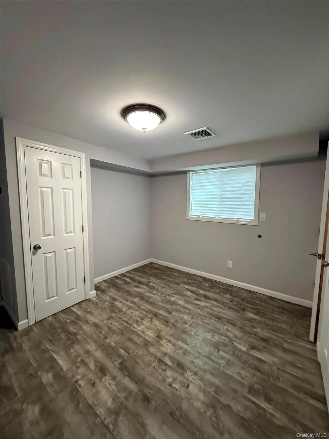 24 California Avenue, Islip, NY, 5 Bedrooms Bedrooms, 10 Rooms Rooms,2 BathroomsBathrooms,Residential Lease,For Rent,California,0,1037905 24 California Avenue, Islip, NY, 5 Bedrooms Bedrooms, 10 Rooms Rooms,2 BathroomsBathrooms,Residential Lease,For Rent,California,0,1037905