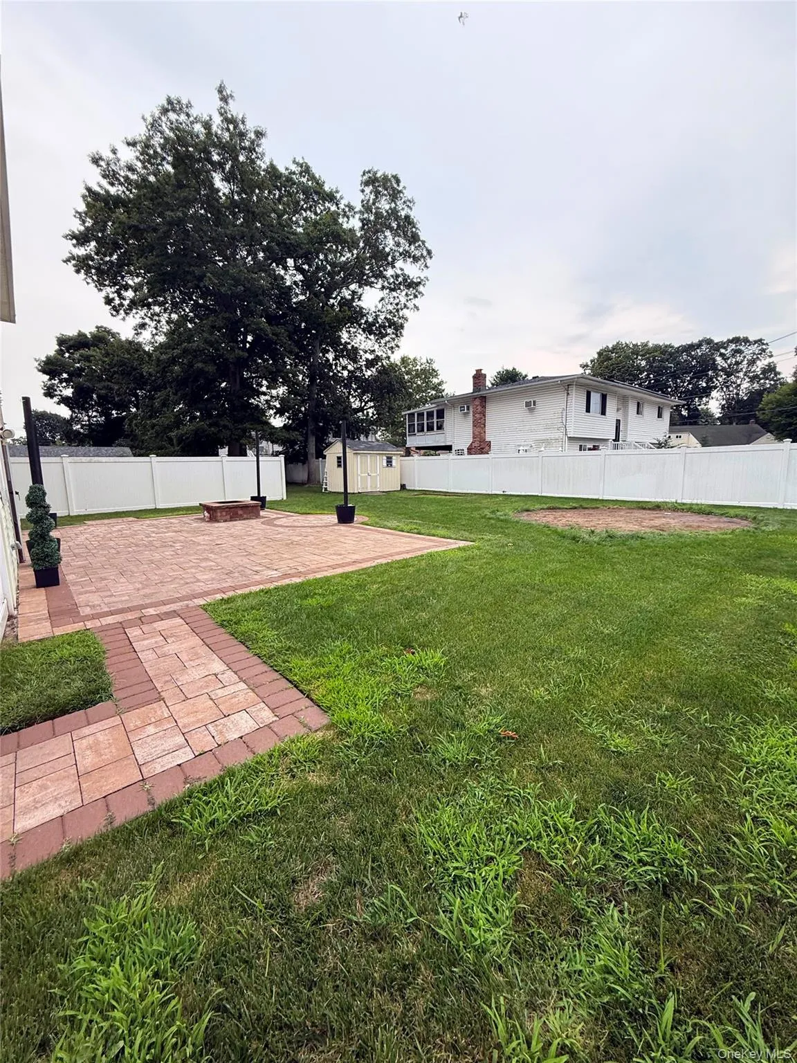 24 California Avenue, Islip, NY, 5 Bedrooms Bedrooms, 10 Rooms Rooms,2 BathroomsBathrooms,Residential Lease,For Rent,California,0,1037905 24 California Avenue, Islip, NY, 5 Bedrooms Bedrooms, 10 Rooms Rooms,2 BathroomsBathrooms,Residential Lease,For Rent,California,0,1037905