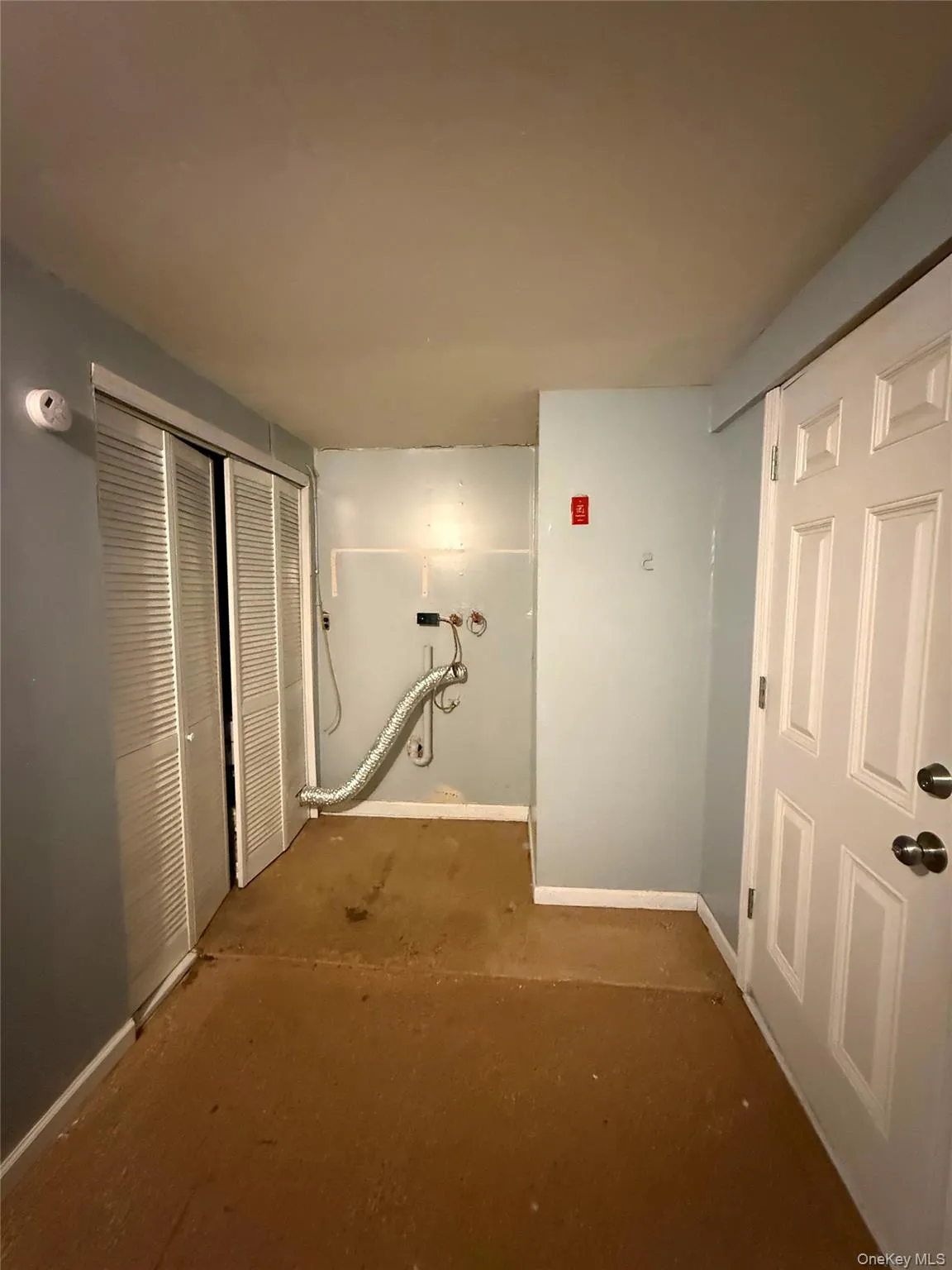 24 California Avenue, Islip, NY, 5 Bedrooms Bedrooms, 10 Rooms Rooms,2 BathroomsBathrooms,Residential Lease,For Rent,California,0,1037905 24 California Avenue, Islip, NY, 5 Bedrooms Bedrooms, 10 Rooms Rooms,2 BathroomsBathrooms,Residential Lease,For Rent,California,0,1037905