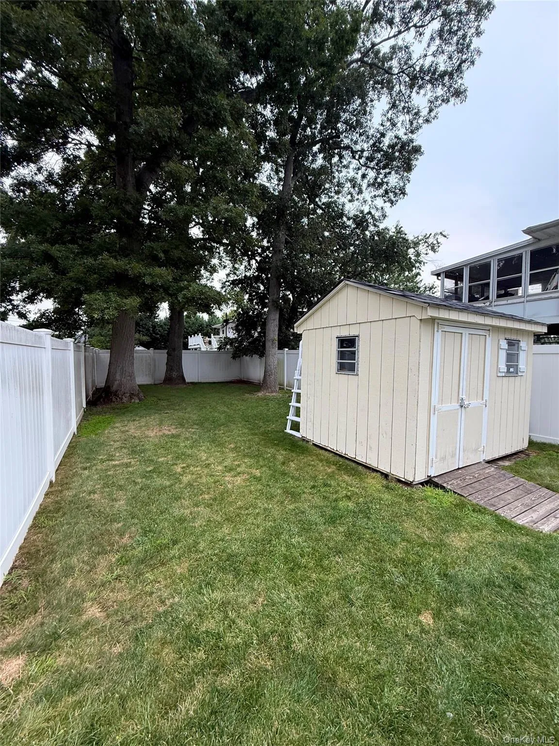 24 California Avenue, Islip, NY, 5 Bedrooms Bedrooms, 10 Rooms Rooms,2 BathroomsBathrooms,Residential Lease,For Rent,California,0,1037905 24 California Avenue, Islip, NY, 5 Bedrooms Bedrooms, 10 Rooms Rooms,2 BathroomsBathrooms,Residential Lease,For Rent,California,0,1037905