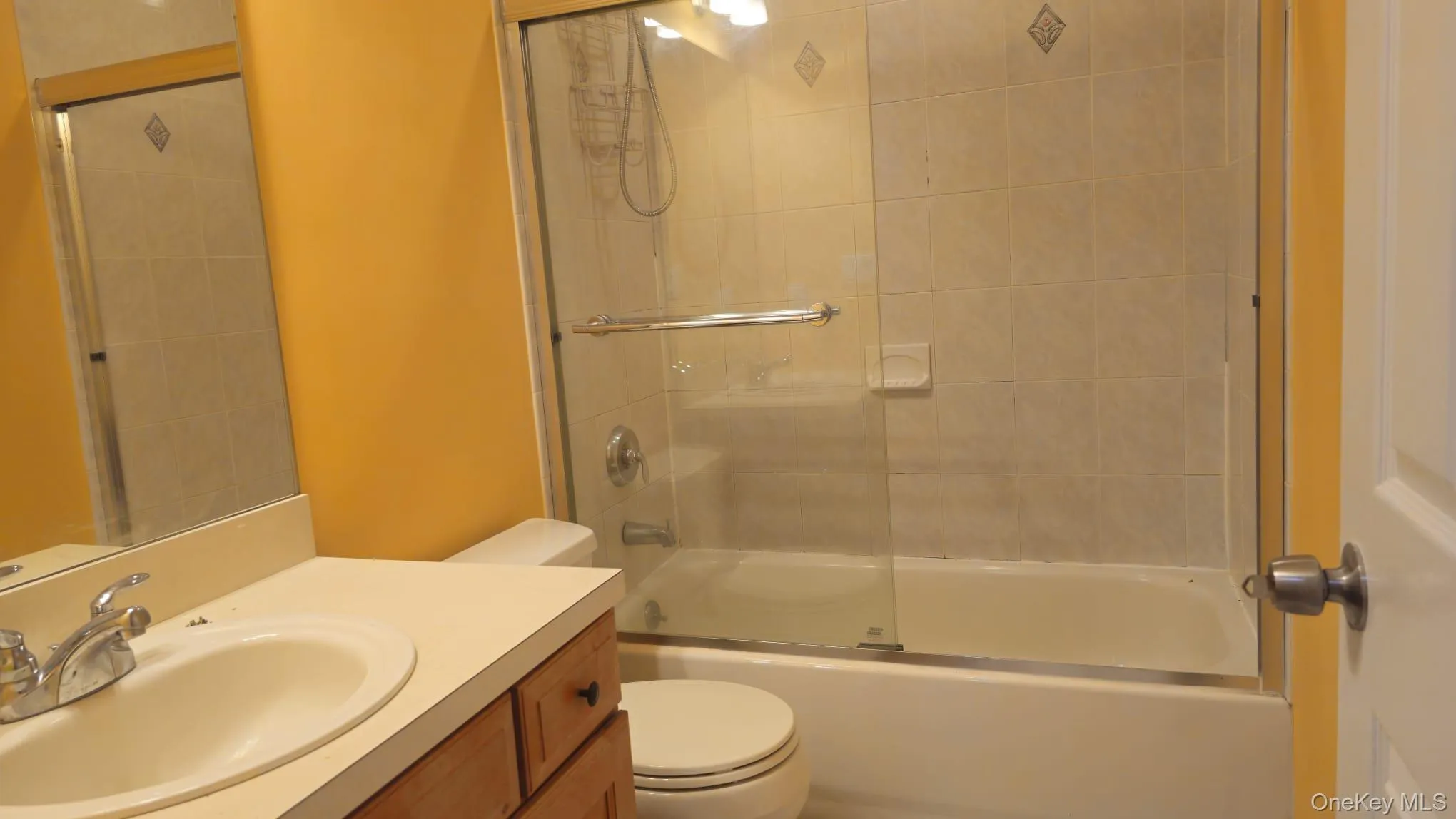 34 Nassau Avenue, Glen Cove, NY, 2 Bedrooms Bedrooms, 5 Rooms Rooms,1 BathroomBathrooms,Residential Lease,For Rent,Nassau,0,1037909 34 Nassau Avenue, Glen Cove, NY, 2 Bedrooms Bedrooms, 5 Rooms Rooms,1 BathroomBathrooms,Residential Lease,For Rent,Nassau,0,1037909