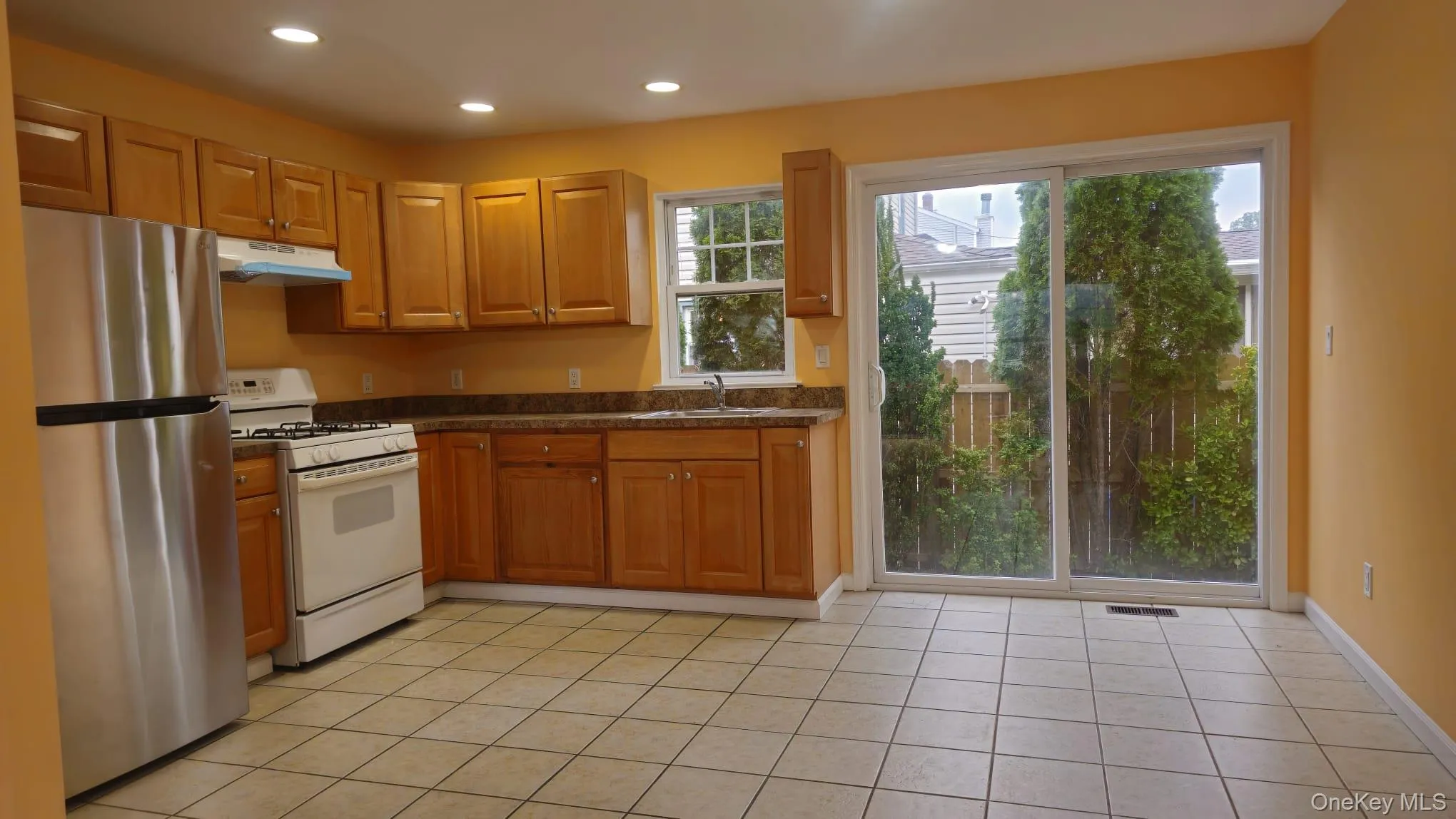 34 Nassau Avenue, Glen Cove, NY, 2 Bedrooms Bedrooms, 5 Rooms Rooms,1 BathroomBathrooms,Residential Lease,For Rent,Nassau,0,1037909 34 Nassau Avenue, Glen Cove, NY, 2 Bedrooms Bedrooms, 5 Rooms Rooms,1 BathroomBathrooms,Residential Lease,For Rent,Nassau,0,1037909