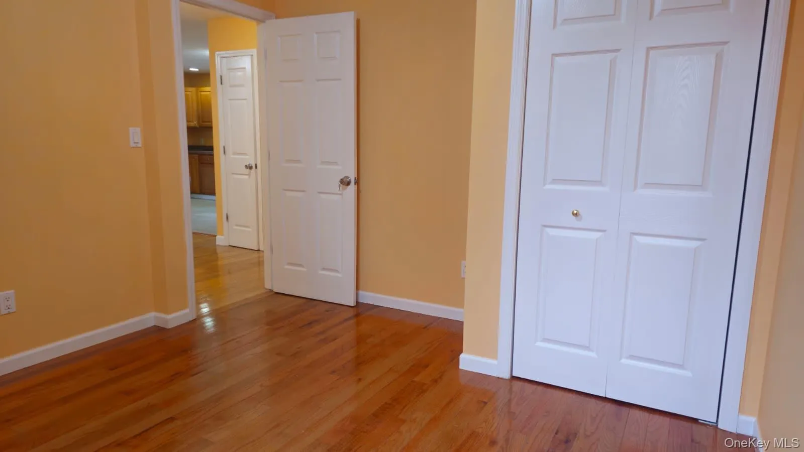 Bedroom 2: spacious Bedroom 2: spacious