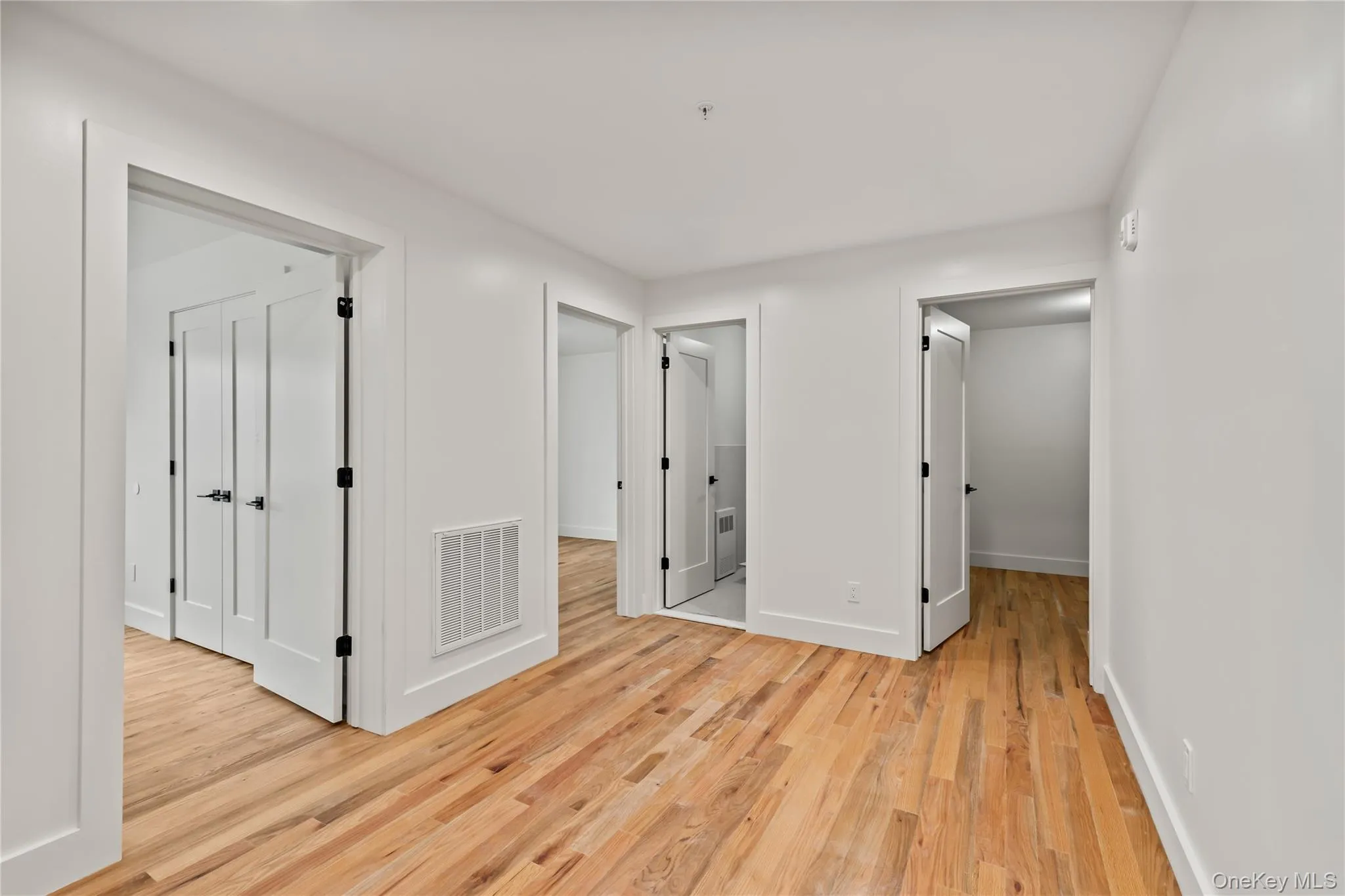 110 Fairview Avenue, Ramapo, NY, 9 Bedrooms Bedrooms, 16 Rooms Rooms,5 BathroomsBathrooms,Residential,For Rent,Fairview,0,1037910 110 Fairview Avenue, Ramapo, NY, 9 Bedrooms Bedrooms, 16 Rooms Rooms,5 BathroomsBathrooms,Residential,For Rent,Fairview,0,1037910