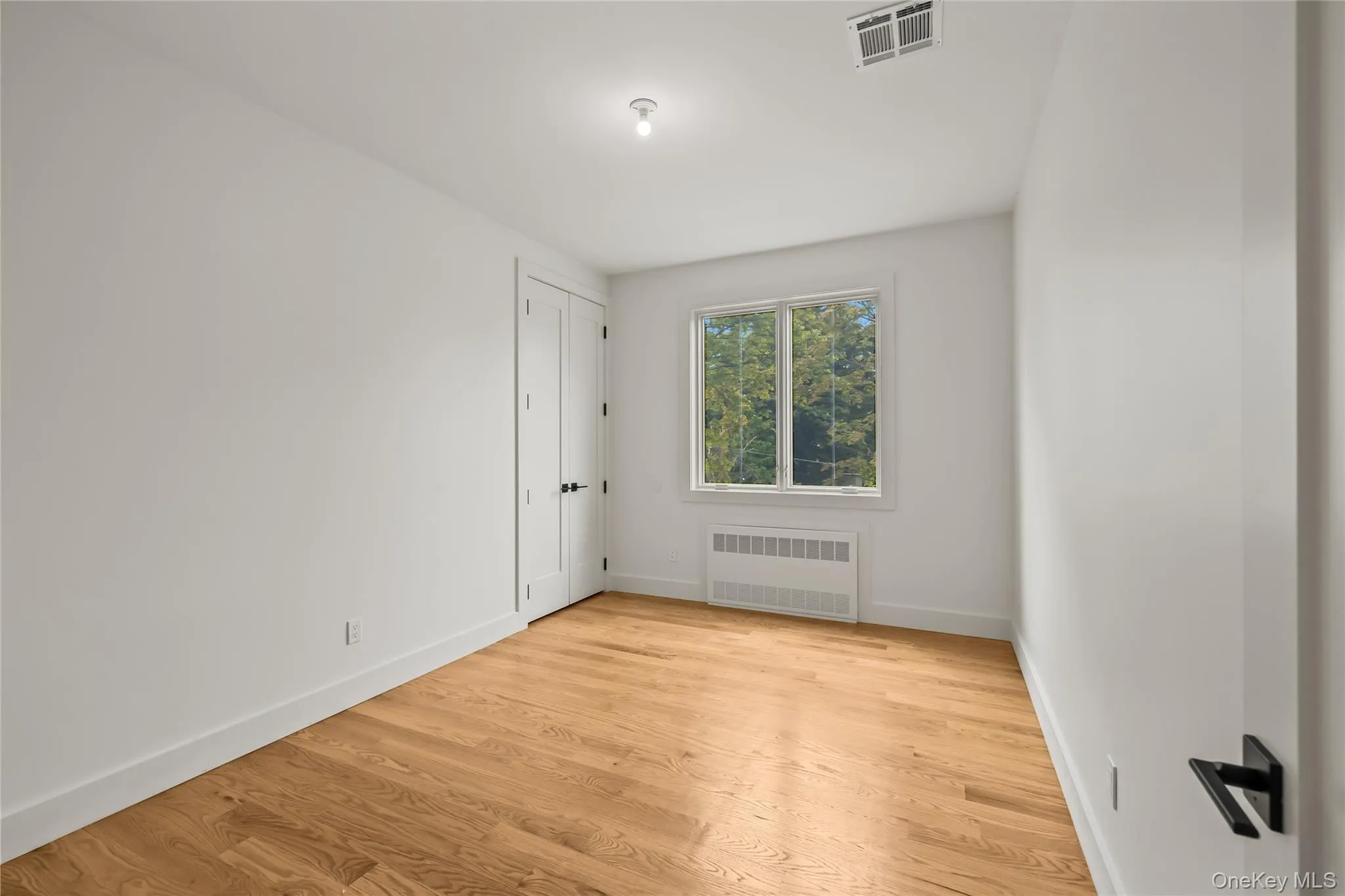 110 Fairview Avenue, Ramapo, NY, 9 Bedrooms Bedrooms, 16 Rooms Rooms,5 BathroomsBathrooms,Residential,For Rent,Fairview,0,1037910 110 Fairview Avenue, Ramapo, NY, 9 Bedrooms Bedrooms, 16 Rooms Rooms,5 BathroomsBathrooms,Residential,For Rent,Fairview,0,1037910
