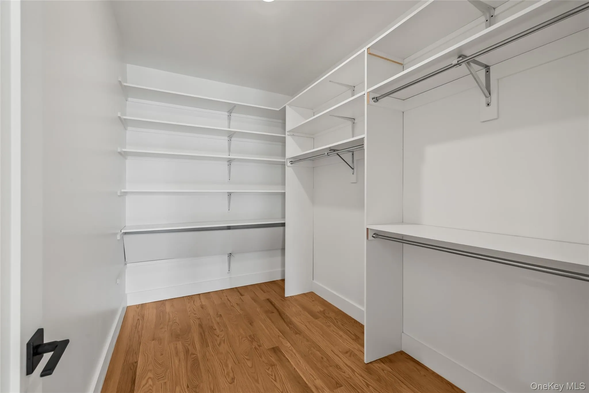 110 Fairview Avenue, Ramapo, NY, 9 Bedrooms Bedrooms, 16 Rooms Rooms,5 BathroomsBathrooms,Residential,For Rent,Fairview,0,1037910 110 Fairview Avenue, Ramapo, NY, 9 Bedrooms Bedrooms, 16 Rooms Rooms,5 BathroomsBathrooms,Residential,For Rent,Fairview,0,1037910