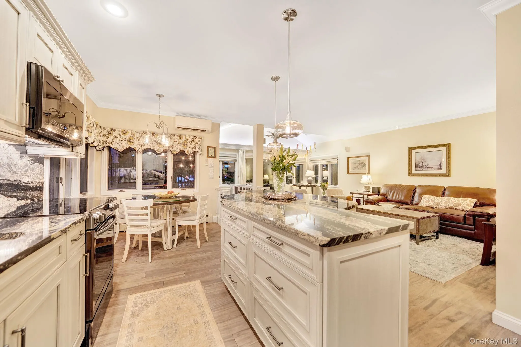 2660 Riverside Drive, Hempstead, NY, 3 Bedrooms Bedrooms, 6 Rooms Rooms,2 BathroomsBathrooms,Residential,For Rent,Riverside,0,1037911 2660 Riverside Drive, Hempstead, NY, 3 Bedrooms Bedrooms, 6 Rooms Rooms,2 BathroomsBathrooms,Residential,For Rent,Riverside,0,1037911