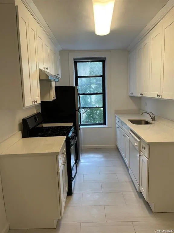 1 Hillside Avenue, North Hempstead, NY, 2 Bedrooms Bedrooms, 4 Rooms Rooms,1 BathroomBathrooms,Residential,For Rent,Hillside,0,1037913 1 Hillside Avenue, North Hempstead, NY, 2 Bedrooms Bedrooms, 4 Rooms Rooms,1 BathroomBathrooms,Residential,For Rent,Hillside,0,1037913