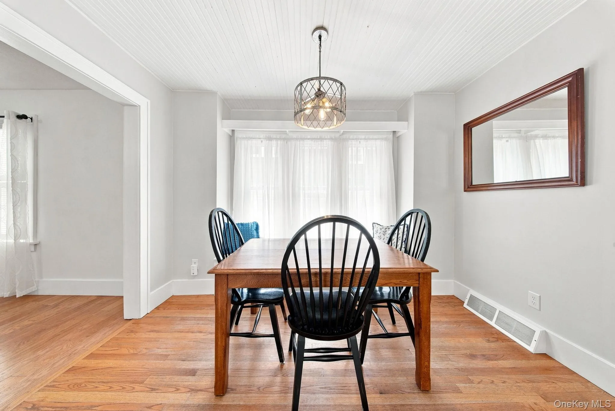 47 Montgomery Street, Goshen, NY, 4 Bedrooms Bedrooms, 8 Rooms Rooms,2 BathroomsBathrooms,Residential,For Rent,Montgomery,0,1037919 47 Montgomery Street, Goshen, NY, 4 Bedrooms Bedrooms, 8 Rooms Rooms,2 BathroomsBathrooms,Residential,For Rent,Montgomery,0,1037919