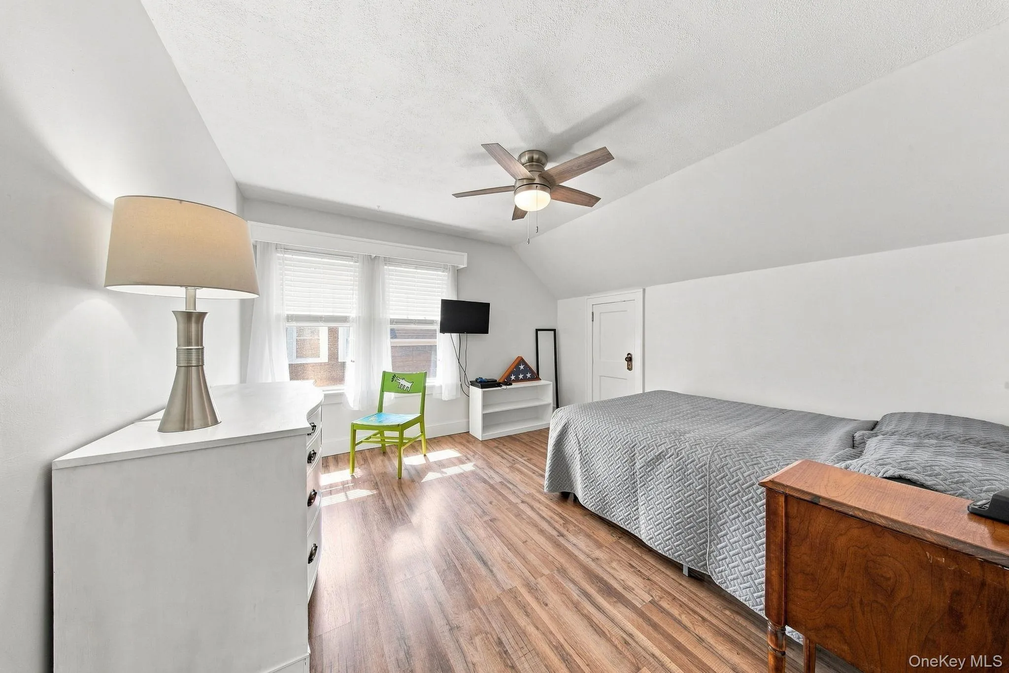 47 Montgomery Street, Goshen, NY, 4 Bedrooms Bedrooms, 8 Rooms Rooms,2 BathroomsBathrooms,Residential,For Rent,Montgomery,0,1037919 47 Montgomery Street, Goshen, NY, 4 Bedrooms Bedrooms, 8 Rooms Rooms,2 BathroomsBathrooms,Residential,For Rent,Montgomery,0,1037919