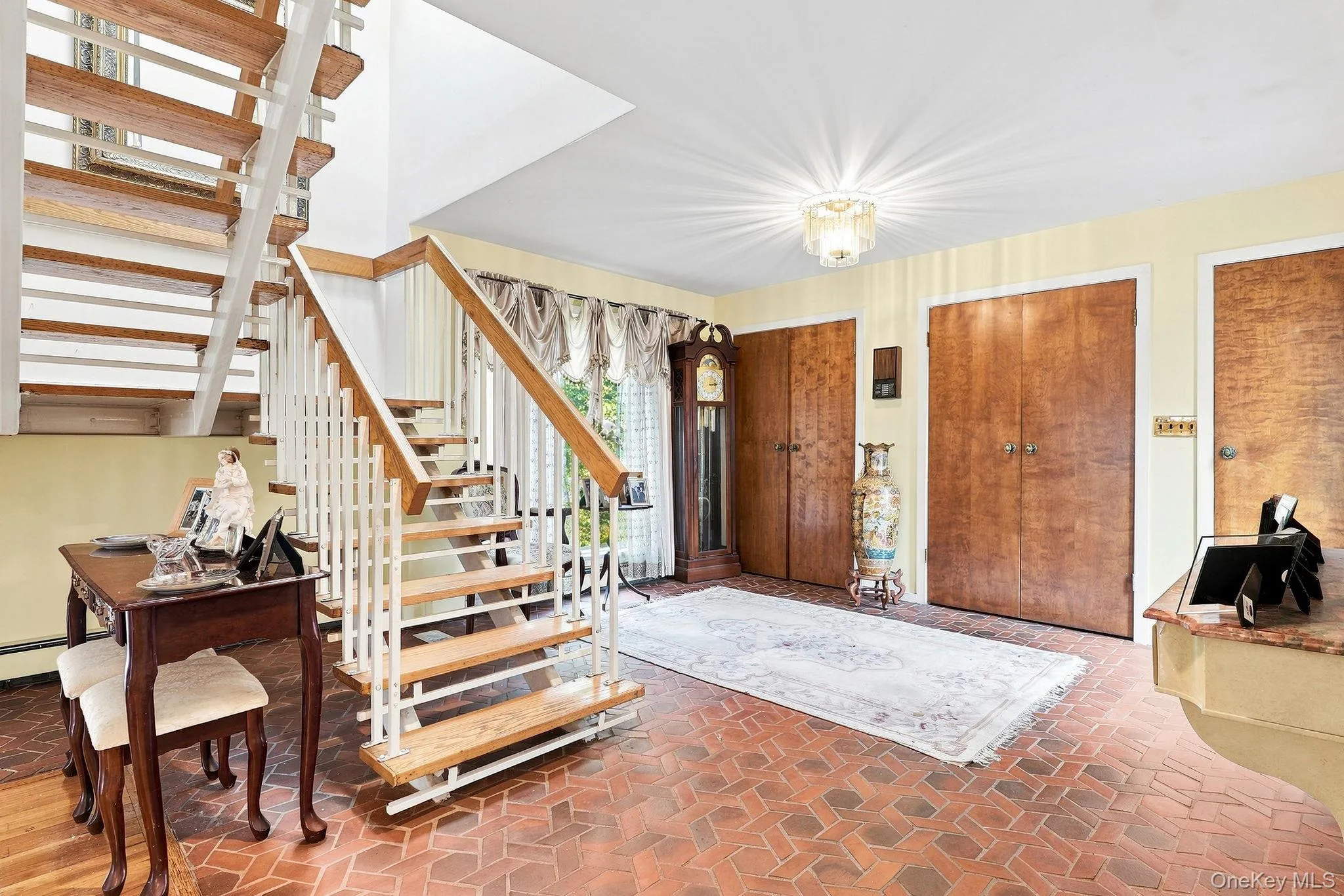 444 West Street, Harrison, NY, 4 Bedrooms Bedrooms, 14 Rooms Rooms,3 BathroomsBathrooms,Residential,For Rent,West,0,1037920 444 West Street, Harrison, NY, 4 Bedrooms Bedrooms, 14 Rooms Rooms,3 BathroomsBathrooms,Residential,For Rent,West,0,1037920