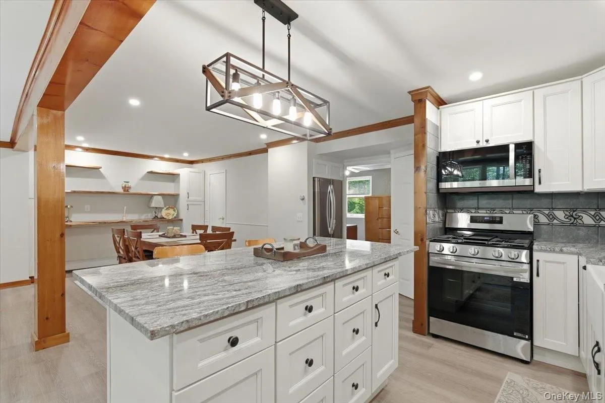 31 Favorito Road, Cairo, NY, 7 Bedrooms Bedrooms, 11 Rooms Rooms,4 BathroomsBathrooms,Residential,For Rent,Favorito,0,1037921 31 Favorito Road, Cairo, NY, 7 Bedrooms Bedrooms, 11 Rooms Rooms,4 BathroomsBathrooms,Residential,For Rent,Favorito,0,1037921