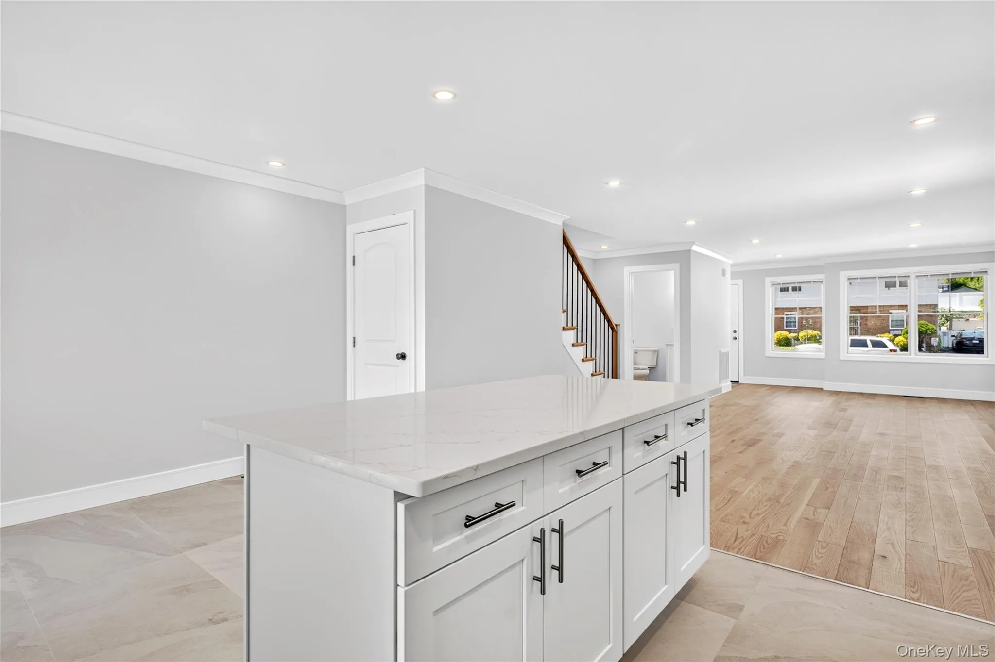 42 Linwood Road, North Hempstead, NY, 3 Bedrooms Bedrooms, 9 Rooms Rooms,3 BathroomsBathrooms,Residential Lease,For Rent,Linwood,0,1037923 42 Linwood Road, North Hempstead, NY, 3 Bedrooms Bedrooms, 9 Rooms Rooms,3 BathroomsBathrooms,Residential Lease,For Rent,Linwood,0,1037923