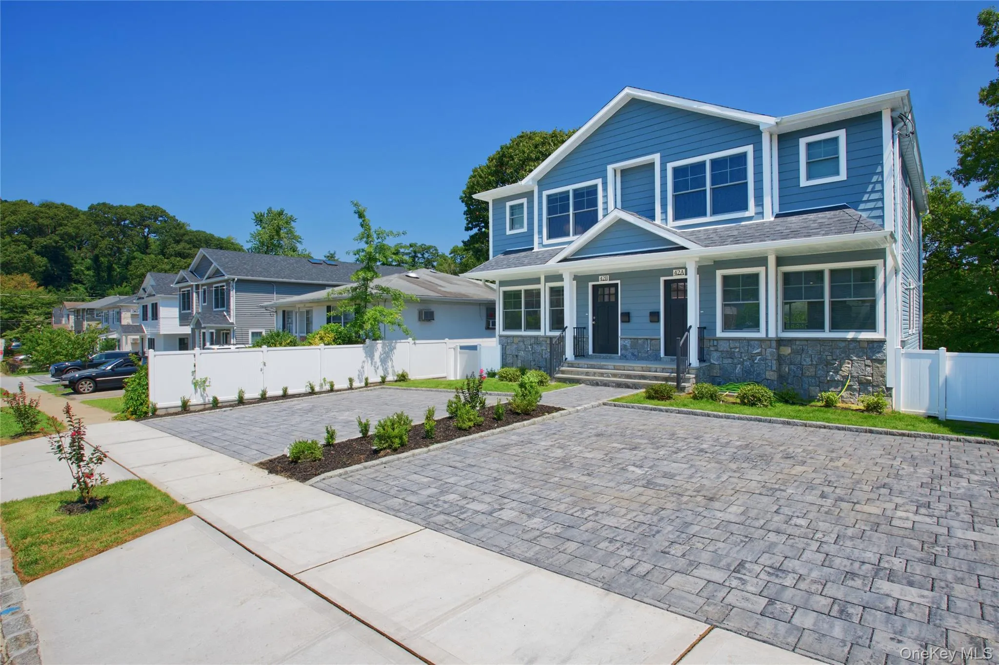 42 Linwood Road, North Hempstead, NY, 3 Bedrooms Bedrooms, 9 Rooms Rooms,3 BathroomsBathrooms,Residential Lease,For Rent,Linwood,0,1037923 42 Linwood Road, North Hempstead, NY, 3 Bedrooms Bedrooms, 9 Rooms Rooms,3 BathroomsBathrooms,Residential Lease,For Rent,Linwood,0,1037923