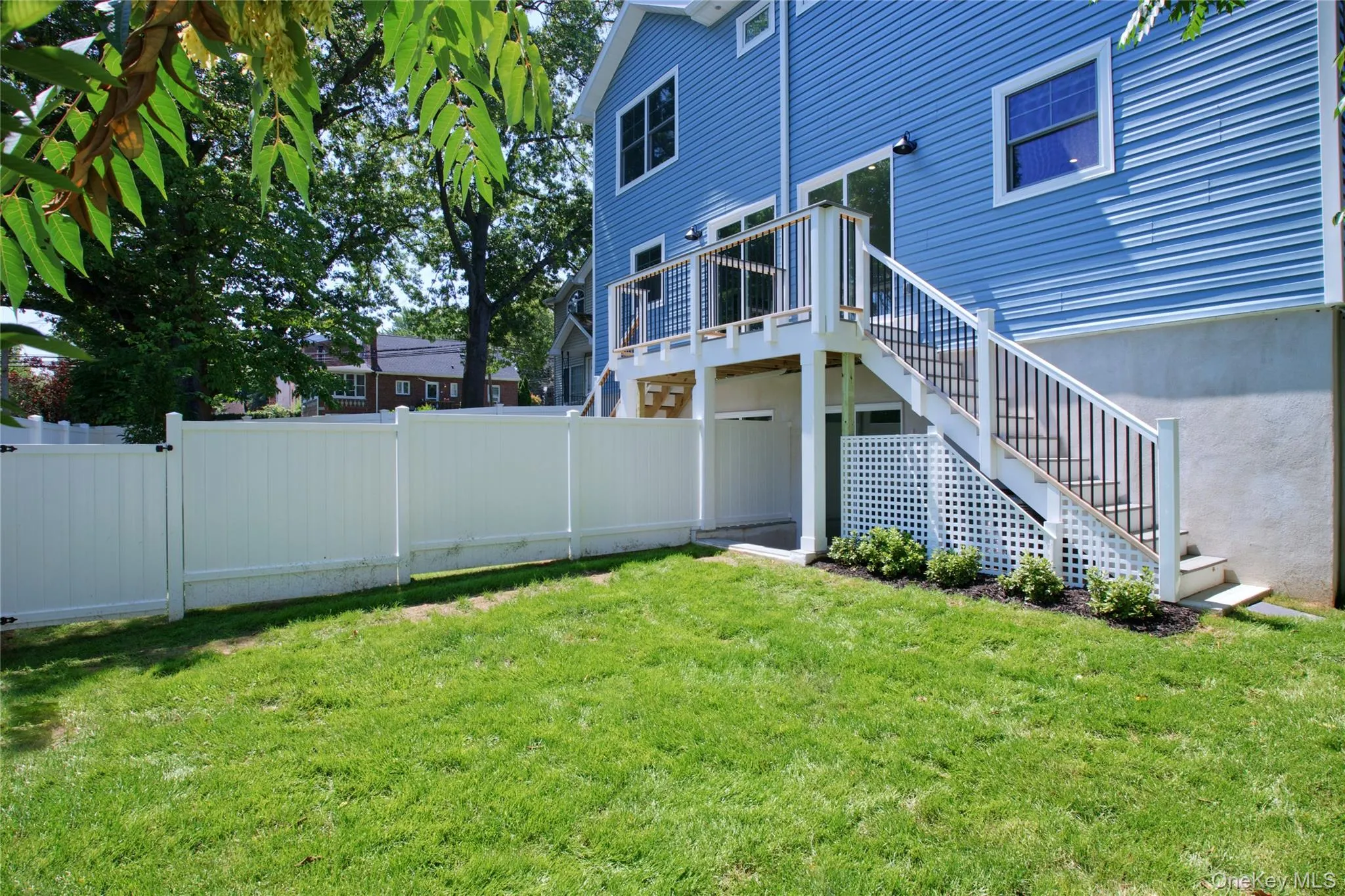 42 Linwood Road, North Hempstead, NY, 3 Bedrooms Bedrooms, 9 Rooms Rooms,3 BathroomsBathrooms,Residential Lease,For Rent,Linwood,0,1037923 42 Linwood Road, North Hempstead, NY, 3 Bedrooms Bedrooms, 9 Rooms Rooms,3 BathroomsBathrooms,Residential Lease,For Rent,Linwood,0,1037923