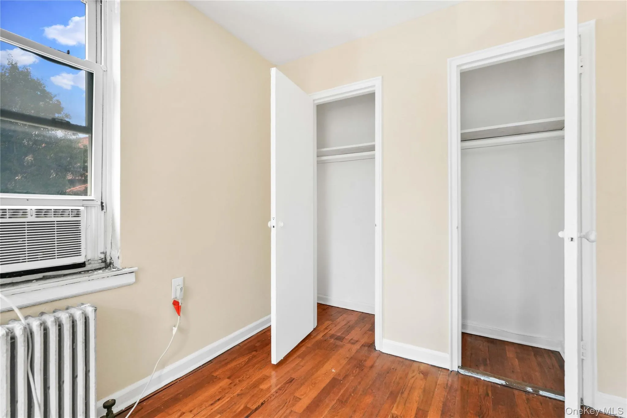 35-14 192nd Street, New York, NY, 1 Bedroom Bedrooms, 2 Rooms Rooms,1 BathroomBathrooms,Residential,For Rent,192nd,0,1037929 35-14 192nd Street, New York, NY, 1 Bedroom Bedrooms, 2 Rooms Rooms,1 BathroomBathrooms,Residential,For Rent,192nd,0,1037929
