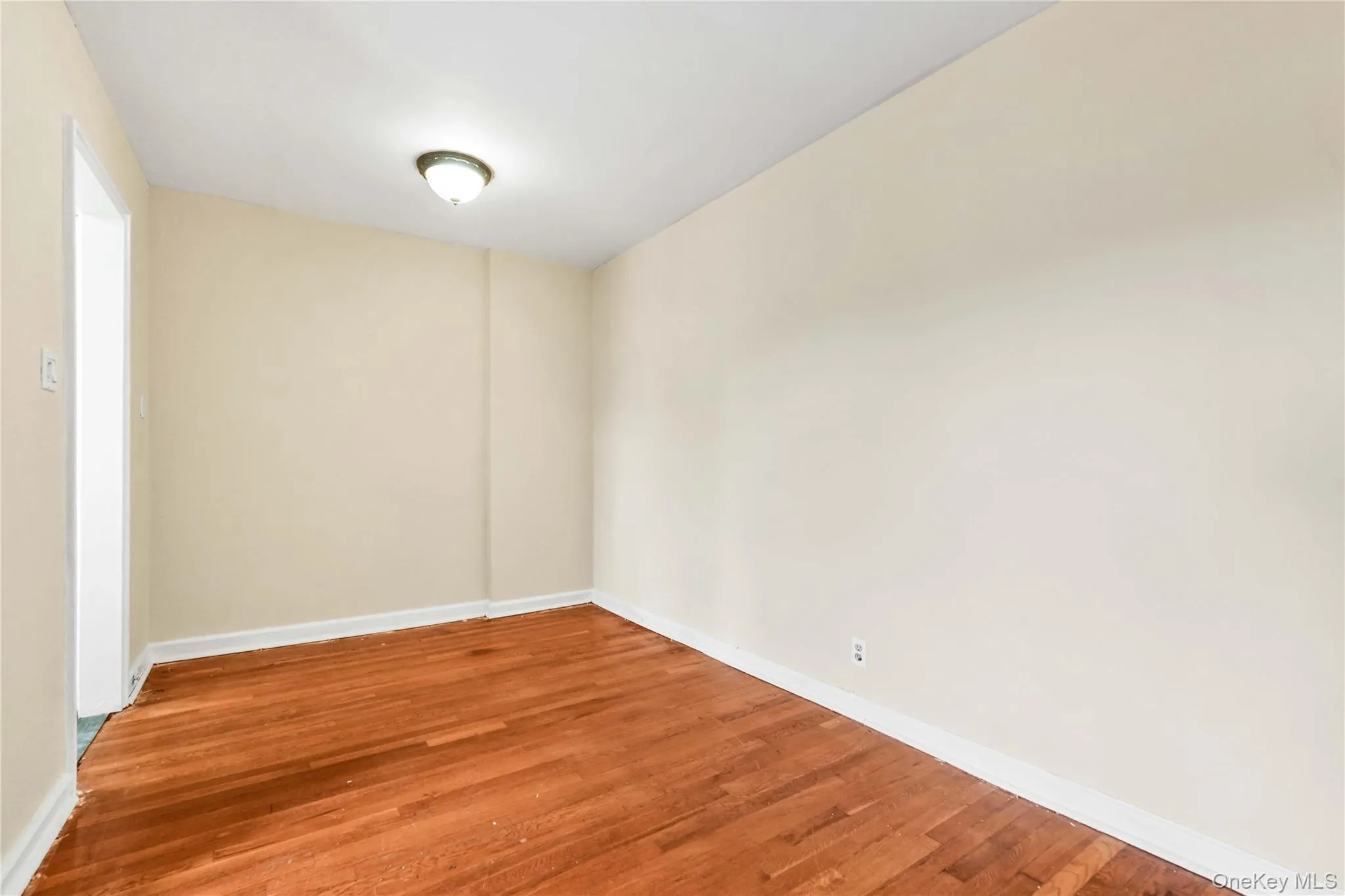 35-14 192nd Street, New York, NY, 1 Bedroom Bedrooms, 2 Rooms Rooms,1 BathroomBathrooms,Residential,For Rent,192nd,0,1037929 35-14 192nd Street, New York, NY, 1 Bedroom Bedrooms, 2 Rooms Rooms,1 BathroomBathrooms,Residential,For Rent,192nd,0,1037929