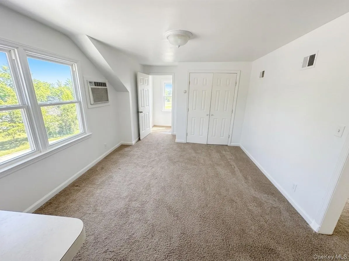 460 Atlantic Avenue, Hempstead, NY, 2 Bedrooms Bedrooms, 5 Rooms Rooms,1 BathroomBathrooms,Residential Lease,For Rent,Atlantic,0,1037930 460 Atlantic Avenue, Hempstead, NY, 2 Bedrooms Bedrooms, 5 Rooms Rooms,1 BathroomBathrooms,Residential Lease,For Rent,Atlantic,0,1037930