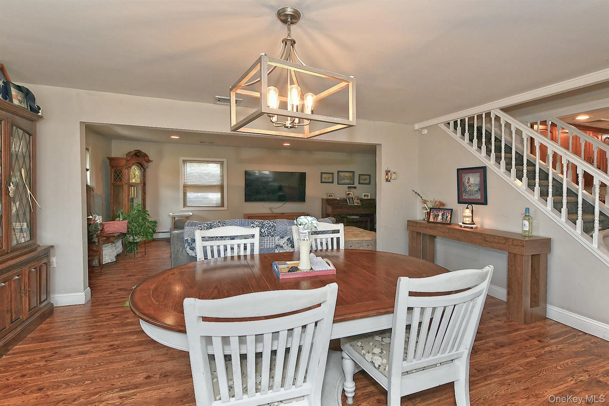 53 Periwinkle Road, Hempstead, NY, 4 Bedrooms Bedrooms, 7 Rooms Rooms,2 BathroomsBathrooms,Residential,For Rent,Periwinkle,0,1037934 53 Periwinkle Road, Hempstead, NY, 4 Bedrooms Bedrooms, 7 Rooms Rooms,2 BathroomsBathrooms,Residential,For Rent,Periwinkle,0,1037934