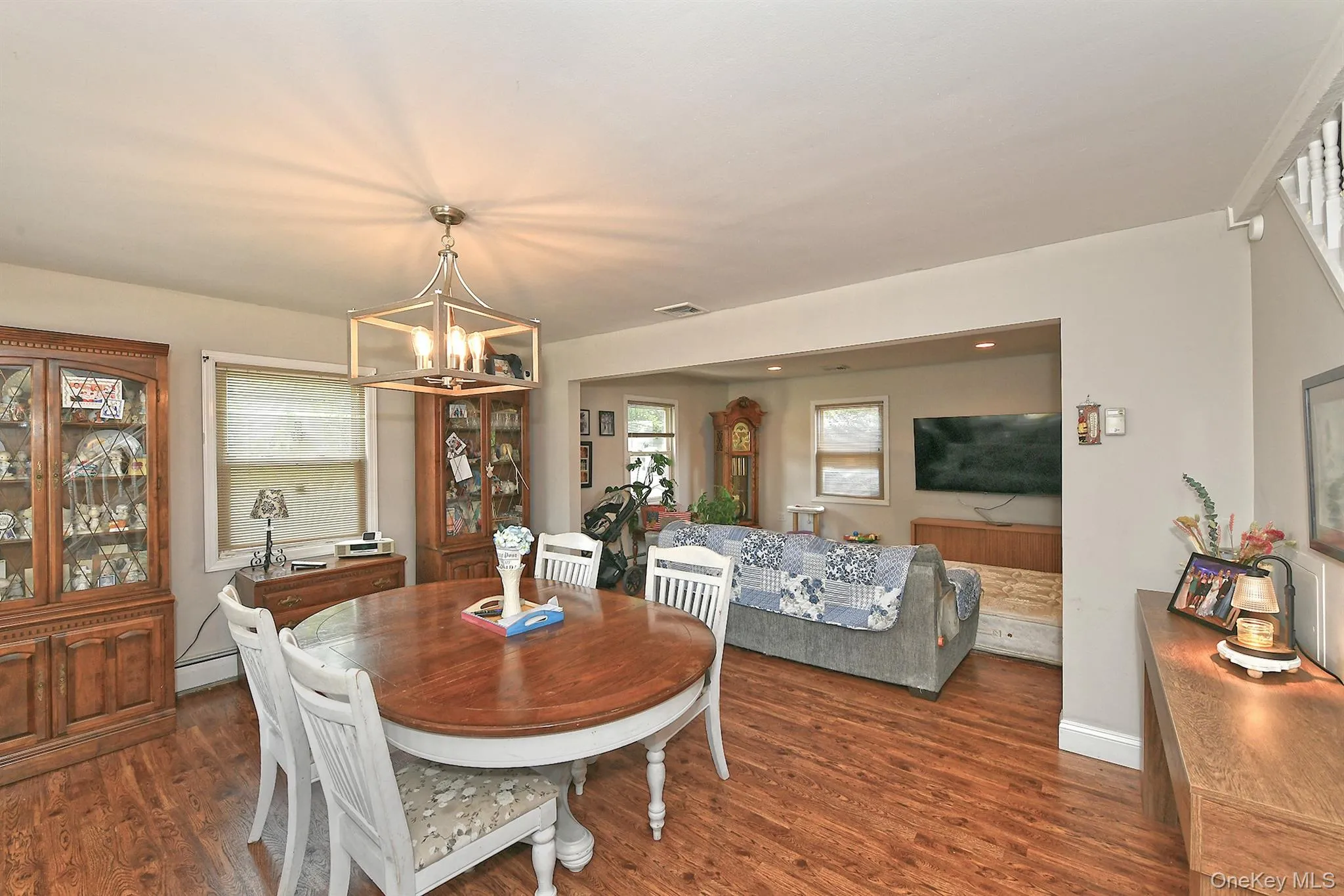 53 Periwinkle Road, Hempstead, NY, 4 Bedrooms Bedrooms, 7 Rooms Rooms,2 BathroomsBathrooms,Residential,For Rent,Periwinkle,0,1037934 53 Periwinkle Road, Hempstead, NY, 4 Bedrooms Bedrooms, 7 Rooms Rooms,2 BathroomsBathrooms,Residential,For Rent,Periwinkle,0,1037934