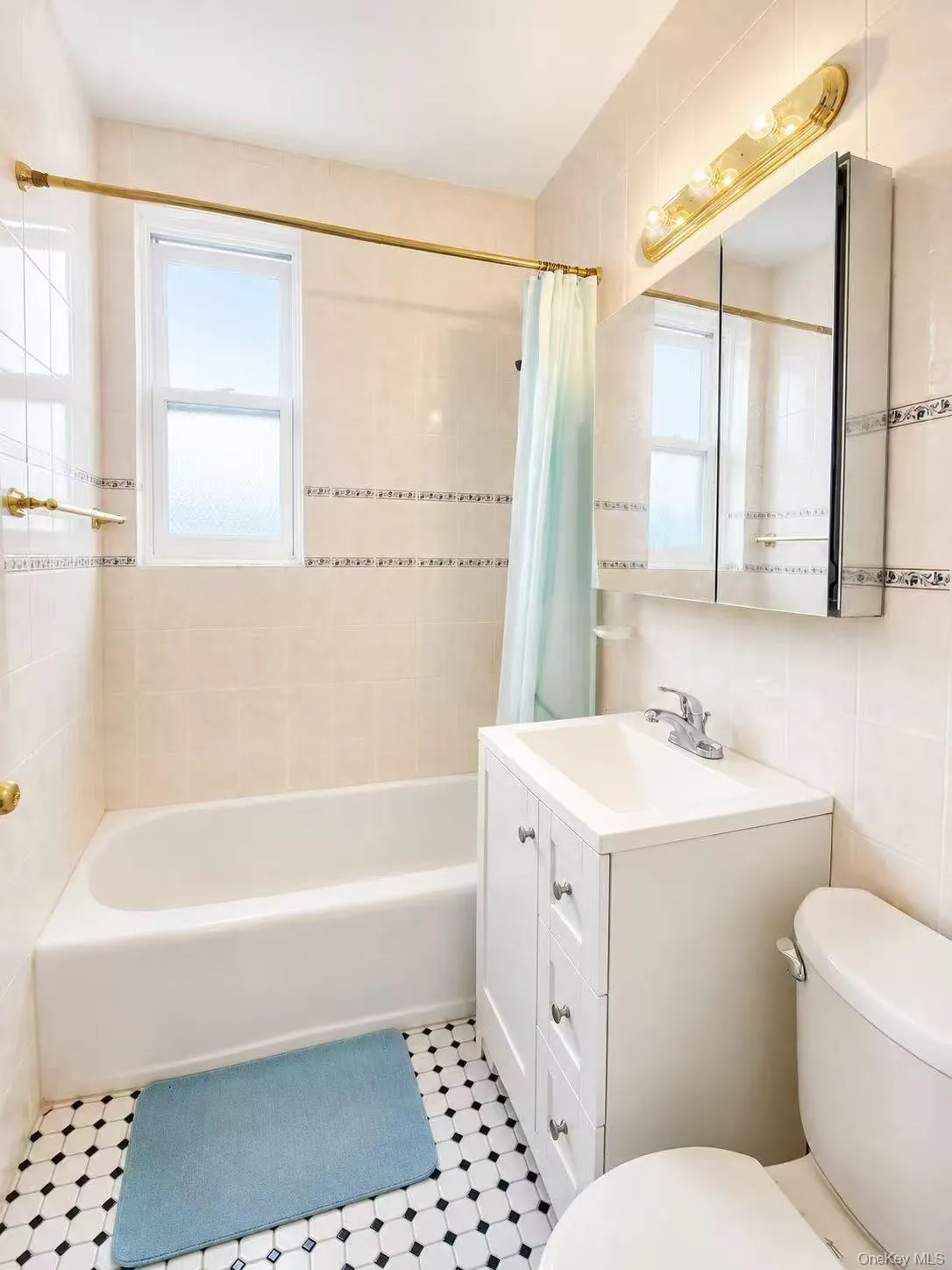 14430 Sanford Avenue, New York, NY, 2 Bedrooms Bedrooms, 6 Rooms Rooms,2 BathroomsBathrooms,Residential,For Rent,Sanford,0,1037935 14430 Sanford Avenue, New York, NY, 2 Bedrooms Bedrooms, 6 Rooms Rooms,2 BathroomsBathrooms,Residential,For Rent,Sanford,0,1037935