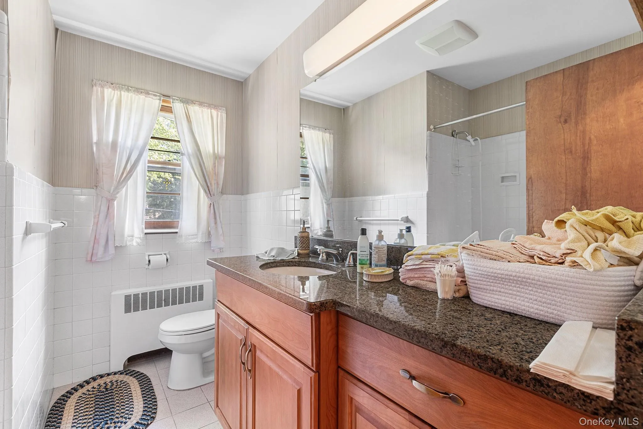 46 Hillis Terrace, Poughkeepsie, NY, 4 Bedrooms Bedrooms, 8 Rooms Rooms,2 BathroomsBathrooms,Residential,For Rent,Hillis,0,1037936 46 Hillis Terrace, Poughkeepsie, NY, 4 Bedrooms Bedrooms, 8 Rooms Rooms,2 BathroomsBathrooms,Residential,For Rent,Hillis,0,1037936