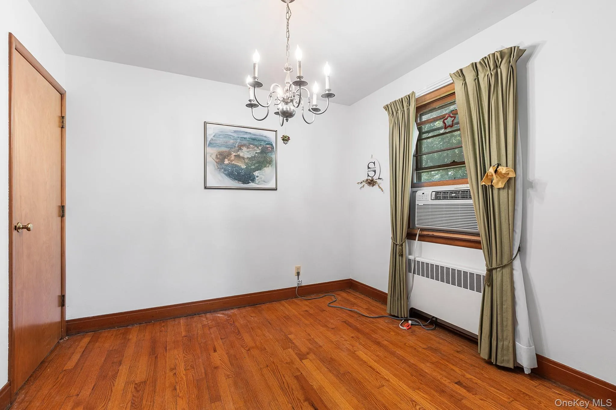 46 Hillis Terrace, Poughkeepsie, NY, 4 Bedrooms Bedrooms, 8 Rooms Rooms,2 BathroomsBathrooms,Residential,For Rent,Hillis,0,1037936 46 Hillis Terrace, Poughkeepsie, NY, 4 Bedrooms Bedrooms, 8 Rooms Rooms,2 BathroomsBathrooms,Residential,For Rent,Hillis,0,1037936