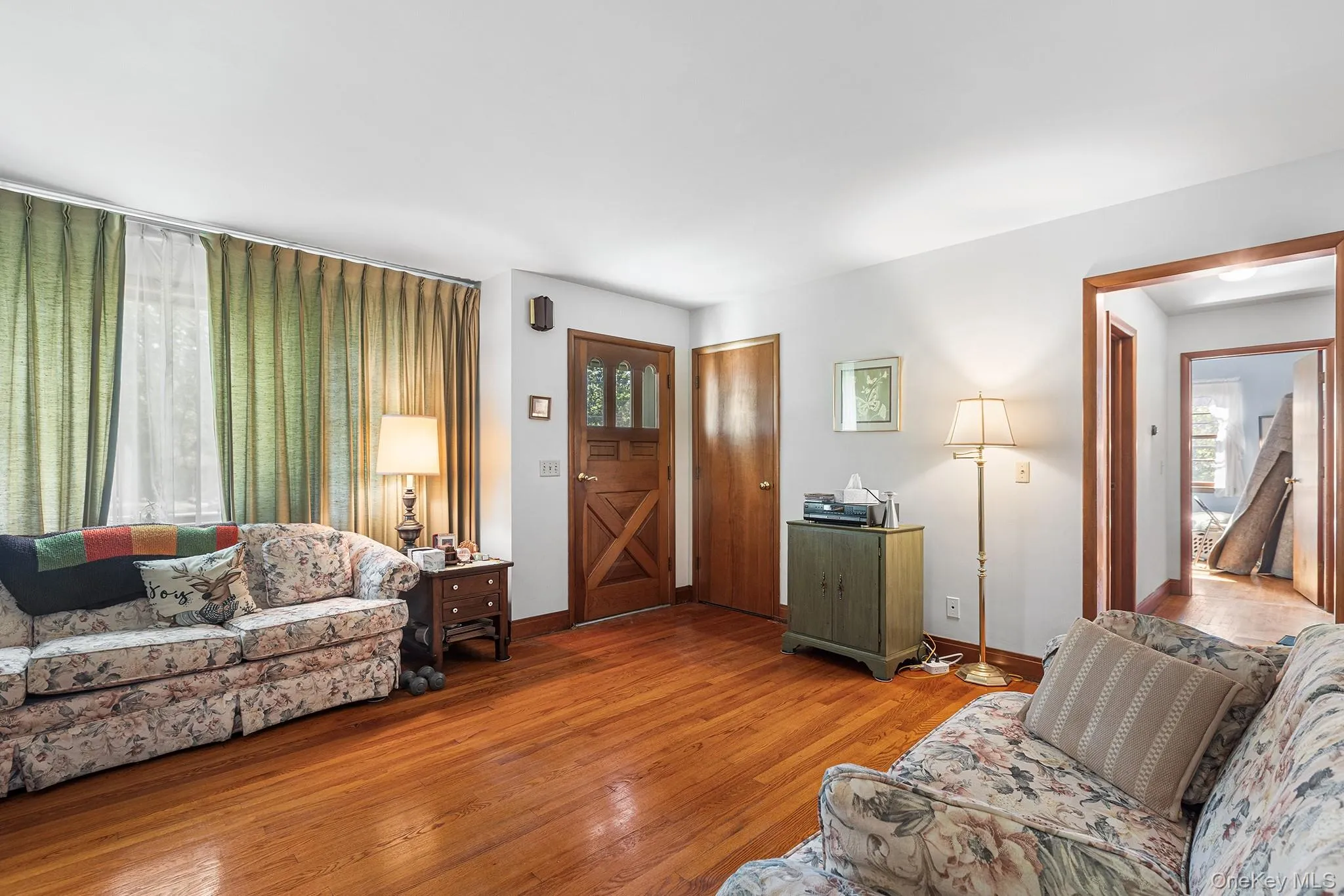 46 Hillis Terrace, Poughkeepsie, NY, 4 Bedrooms Bedrooms, 8 Rooms Rooms,2 BathroomsBathrooms,Residential,For Rent,Hillis,0,1037936 46 Hillis Terrace, Poughkeepsie, NY, 4 Bedrooms Bedrooms, 8 Rooms Rooms,2 BathroomsBathrooms,Residential,For Rent,Hillis,0,1037936