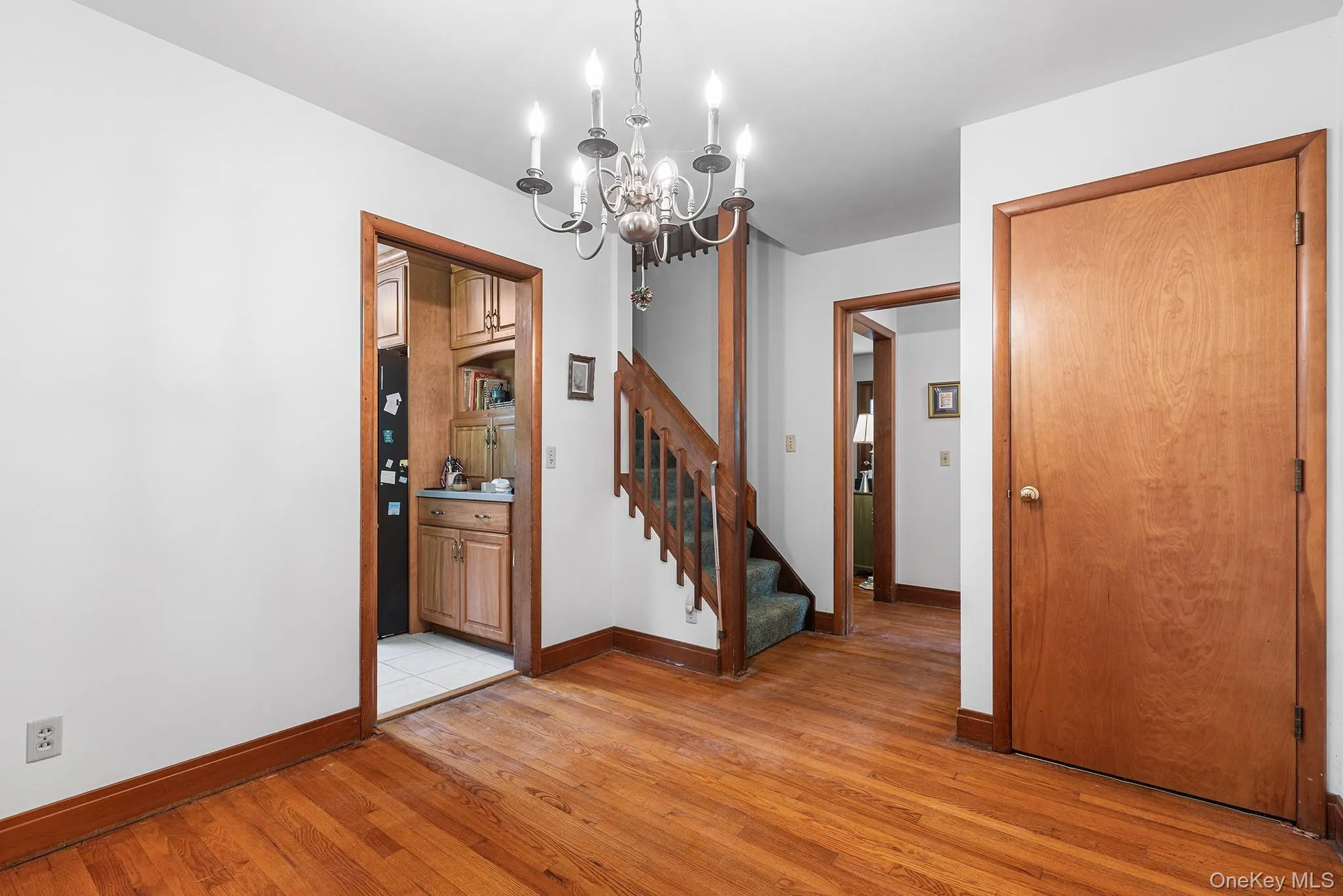 46 Hillis Terrace, Poughkeepsie, NY, 4 Bedrooms Bedrooms, 8 Rooms Rooms,2 BathroomsBathrooms,Residential,For Rent,Hillis,0,1037936 46 Hillis Terrace, Poughkeepsie, NY, 4 Bedrooms Bedrooms, 8 Rooms Rooms,2 BathroomsBathrooms,Residential,For Rent,Hillis,0,1037936