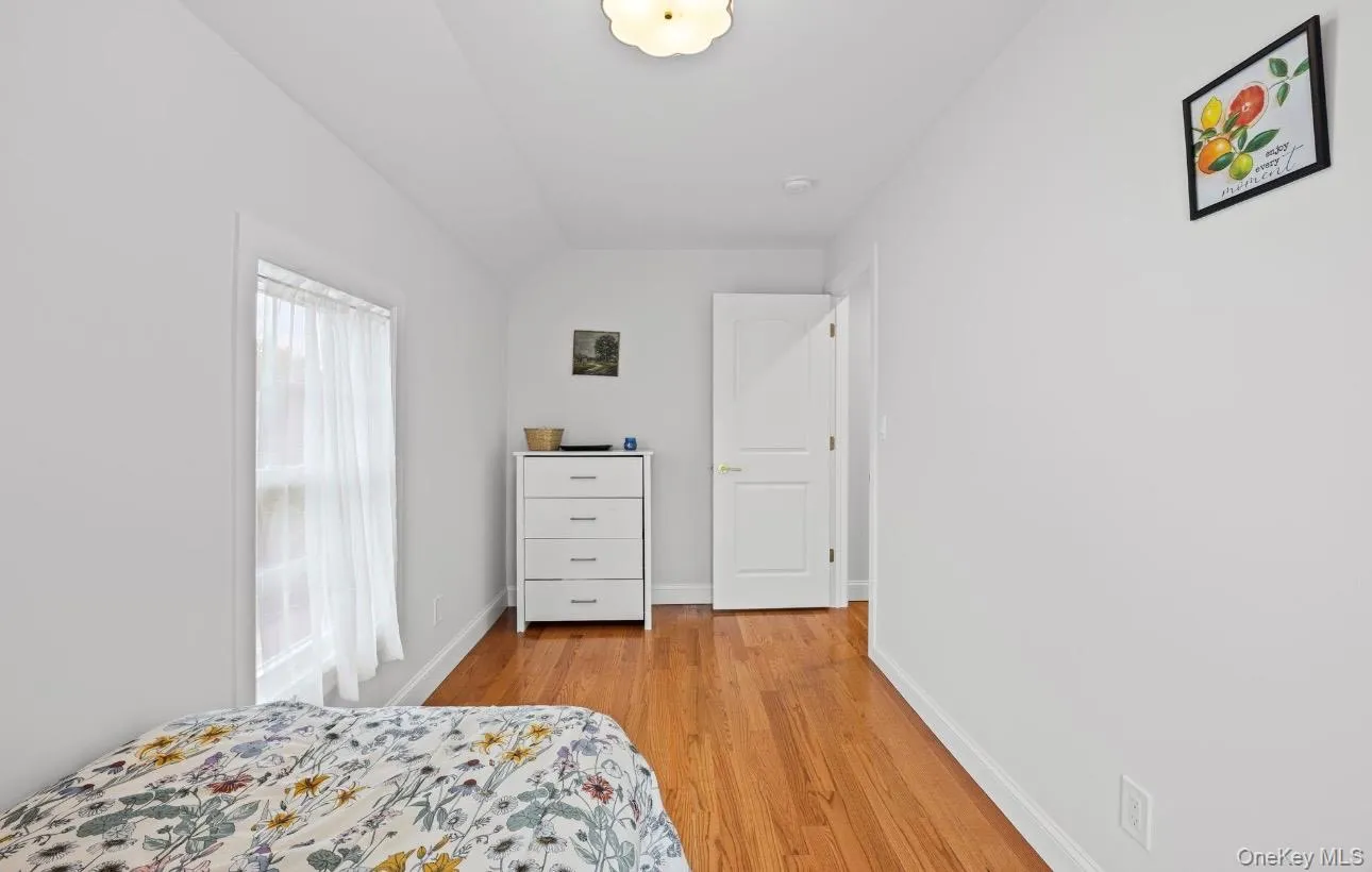 12 Pleasant Avenue, Southampton, NY, 4 Bedrooms Bedrooms, 9 Rooms Rooms,2 BathroomsBathrooms,Residential,For Rent,Pleasant,0,1037938 12 Pleasant Avenue, Southampton, NY, 4 Bedrooms Bedrooms, 9 Rooms Rooms,2 BathroomsBathrooms,Residential,For Rent,Pleasant,0,1037938