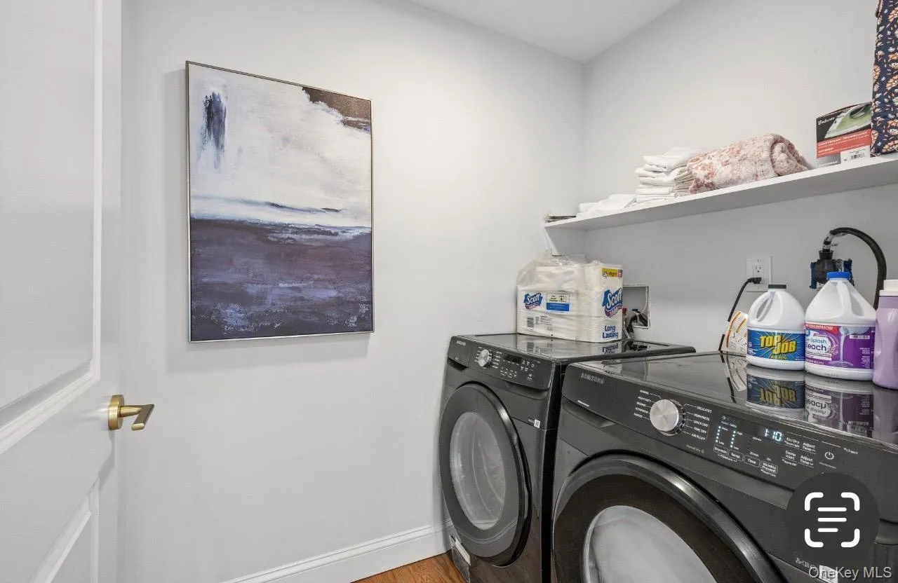 12 Pleasant Avenue, Southampton, NY, 4 Bedrooms Bedrooms, 9 Rooms Rooms,2 BathroomsBathrooms,Residential,For Rent,Pleasant,0,1037938 12 Pleasant Avenue, Southampton, NY, 4 Bedrooms Bedrooms, 9 Rooms Rooms,2 BathroomsBathrooms,Residential,For Rent,Pleasant,0,1037938