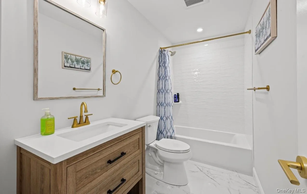 12 Pleasant Avenue, Southampton, NY, 4 Bedrooms Bedrooms, 9 Rooms Rooms,2 BathroomsBathrooms,Residential,For Rent,Pleasant,0,1037938 12 Pleasant Avenue, Southampton, NY, 4 Bedrooms Bedrooms, 9 Rooms Rooms,2 BathroomsBathrooms,Residential,For Rent,Pleasant,0,1037938