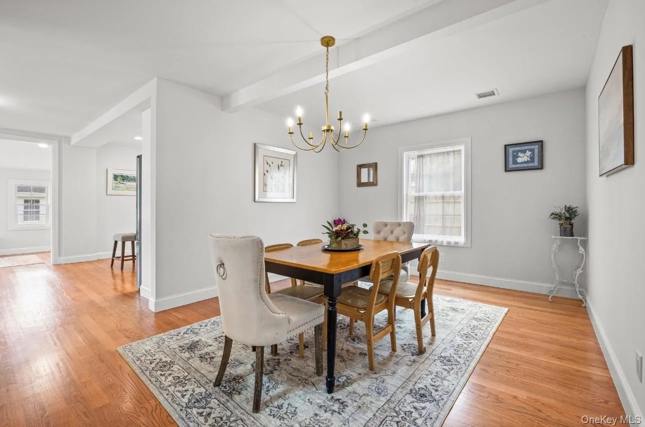 12 Pleasant Avenue, Southampton, NY, 4 Bedrooms Bedrooms, 9 Rooms Rooms,2 BathroomsBathrooms,Residential,For Rent,Pleasant,0,1037938 12 Pleasant Avenue, Southampton, NY, 4 Bedrooms Bedrooms, 9 Rooms Rooms,2 BathroomsBathrooms,Residential,For Rent,Pleasant,0,1037938