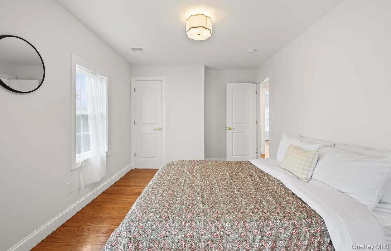 12 Pleasant Avenue, Southampton, NY, 4 Bedrooms Bedrooms, 9 Rooms Rooms,2 BathroomsBathrooms,Residential,For Rent,Pleasant,0,1037938 12 Pleasant Avenue, Southampton, NY, 4 Bedrooms Bedrooms, 9 Rooms Rooms,2 BathroomsBathrooms,Residential,For Rent,Pleasant,0,1037938