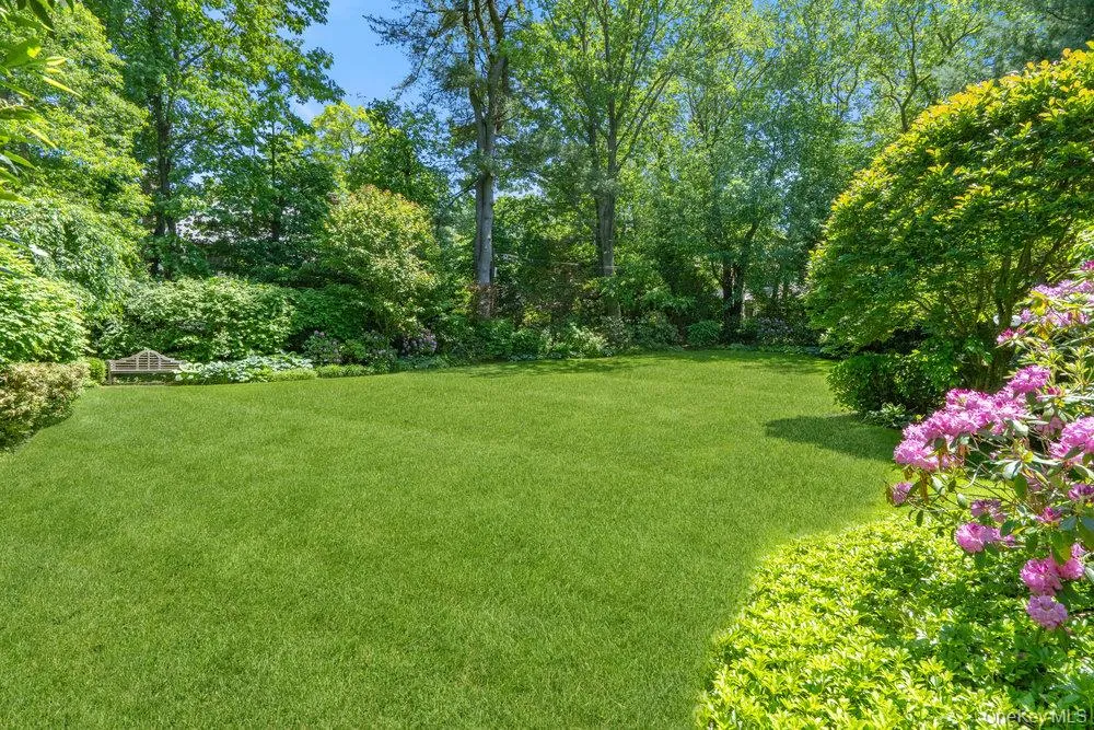 34 Wensley Drive, North Hempstead, NY, 5 Bedrooms Bedrooms, 9 Rooms Rooms,3 BathroomsBathrooms,Residential,For Rent,Wensley,0,1037943 34 Wensley Drive, North Hempstead, NY, 5 Bedrooms Bedrooms, 9 Rooms Rooms,3 BathroomsBathrooms,Residential,For Rent,Wensley,0,1037943