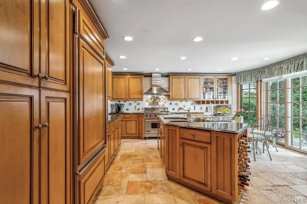 34 Wensley Drive, North Hempstead, NY, 5 Bedrooms Bedrooms, 9 Rooms Rooms,3 BathroomsBathrooms,Residential,For Rent,Wensley,0,1037943 34 Wensley Drive, North Hempstead, NY, 5 Bedrooms Bedrooms, 9 Rooms Rooms,3 BathroomsBathrooms,Residential,For Rent,Wensley,0,1037943