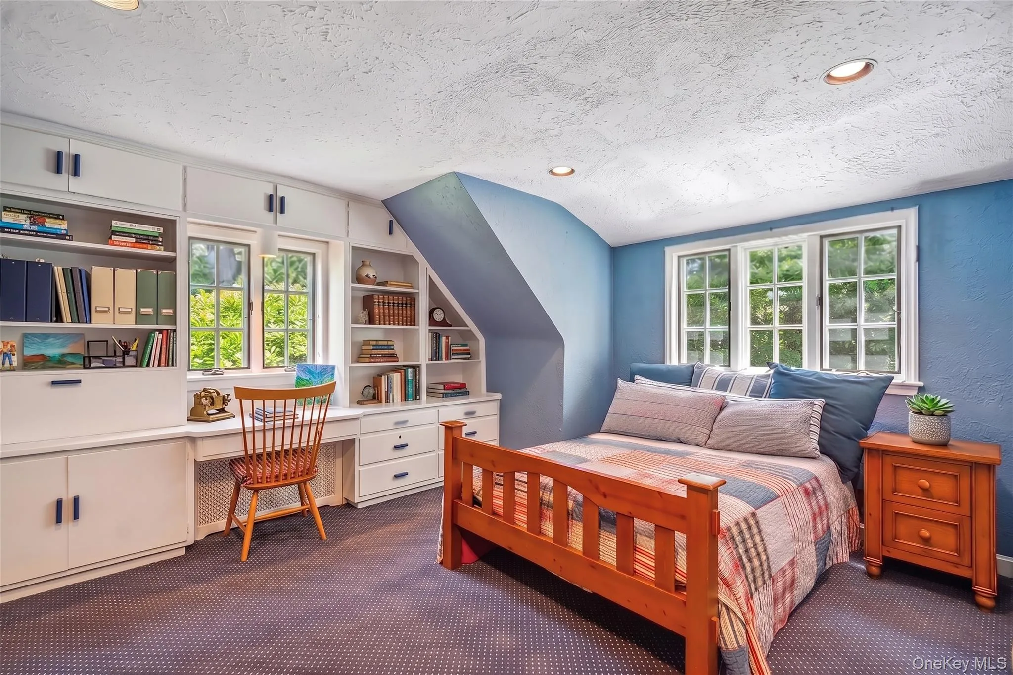34 Wensley Drive, North Hempstead, NY, 5 Bedrooms Bedrooms, 9 Rooms Rooms,3 BathroomsBathrooms,Residential,For Rent,Wensley,0,1037943 34 Wensley Drive, North Hempstead, NY, 5 Bedrooms Bedrooms, 9 Rooms Rooms,3 BathroomsBathrooms,Residential,For Rent,Wensley,0,1037943