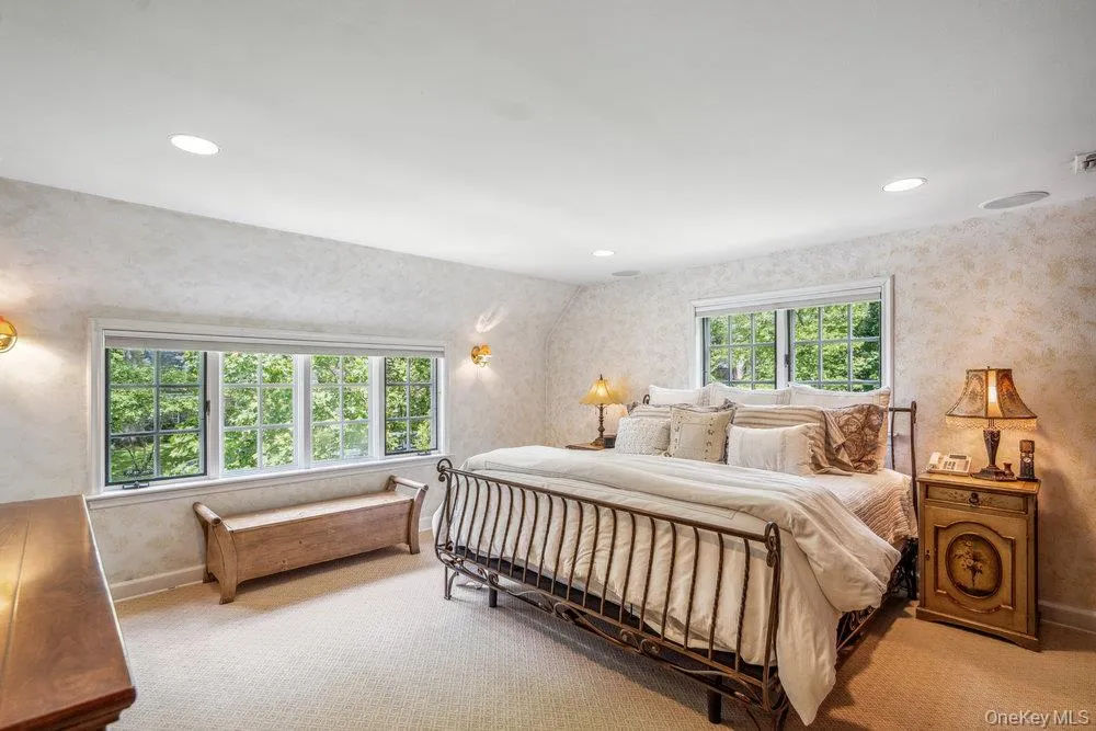 34 Wensley Drive, North Hempstead, NY, 5 Bedrooms Bedrooms, 9 Rooms Rooms,3 BathroomsBathrooms,Residential,For Rent,Wensley,0,1037943 34 Wensley Drive, North Hempstead, NY, 5 Bedrooms Bedrooms, 9 Rooms Rooms,3 BathroomsBathrooms,Residential,For Rent,Wensley,0,1037943