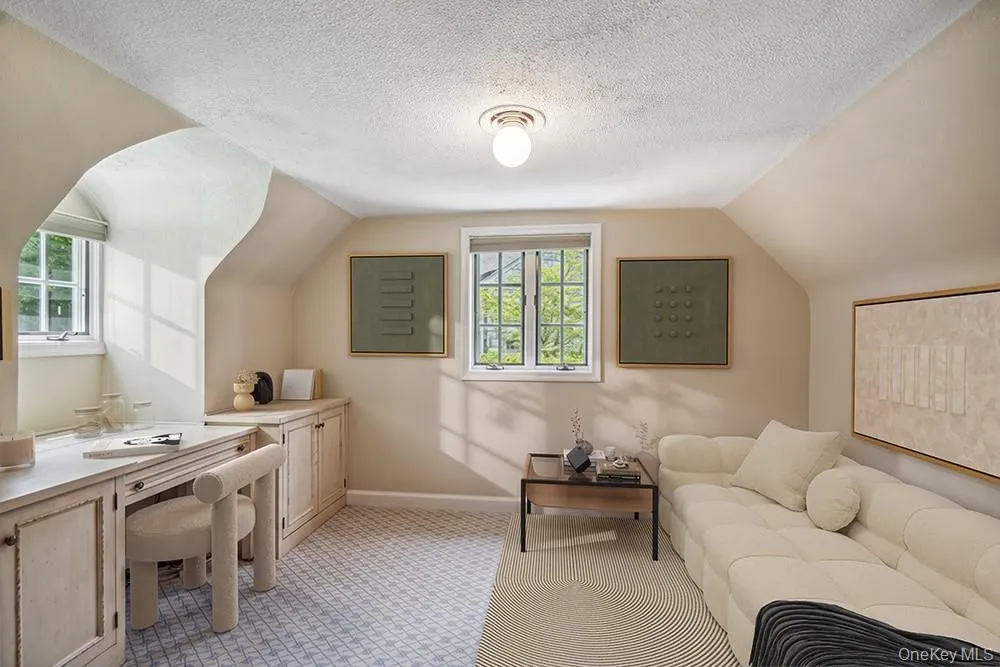 34 Wensley Drive, North Hempstead, NY, 5 Bedrooms Bedrooms, 9 Rooms Rooms,3 BathroomsBathrooms,Residential,For Rent,Wensley,0,1037943 34 Wensley Drive, North Hempstead, NY, 5 Bedrooms Bedrooms, 9 Rooms Rooms,3 BathroomsBathrooms,Residential,For Rent,Wensley,0,1037943
