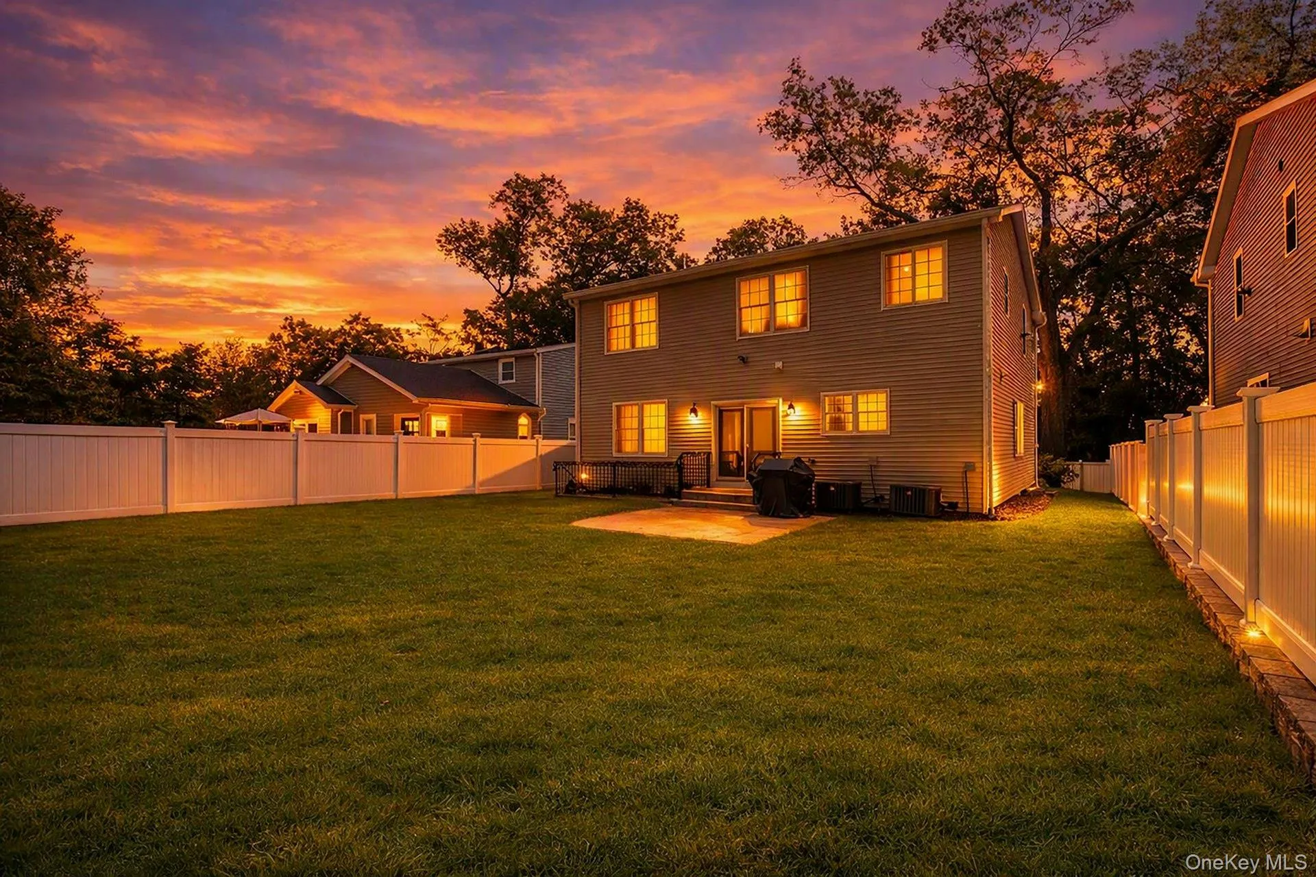 9 Hickory Road, Oyster Bay, NY, 4 Bedrooms Bedrooms, 8 Rooms Rooms,2 BathroomsBathrooms,Residential,For Rent,Hickory,0,1037944 9 Hickory Road, Oyster Bay, NY, 4 Bedrooms Bedrooms, 8 Rooms Rooms,2 BathroomsBathrooms,Residential,For Rent,Hickory,0,1037944