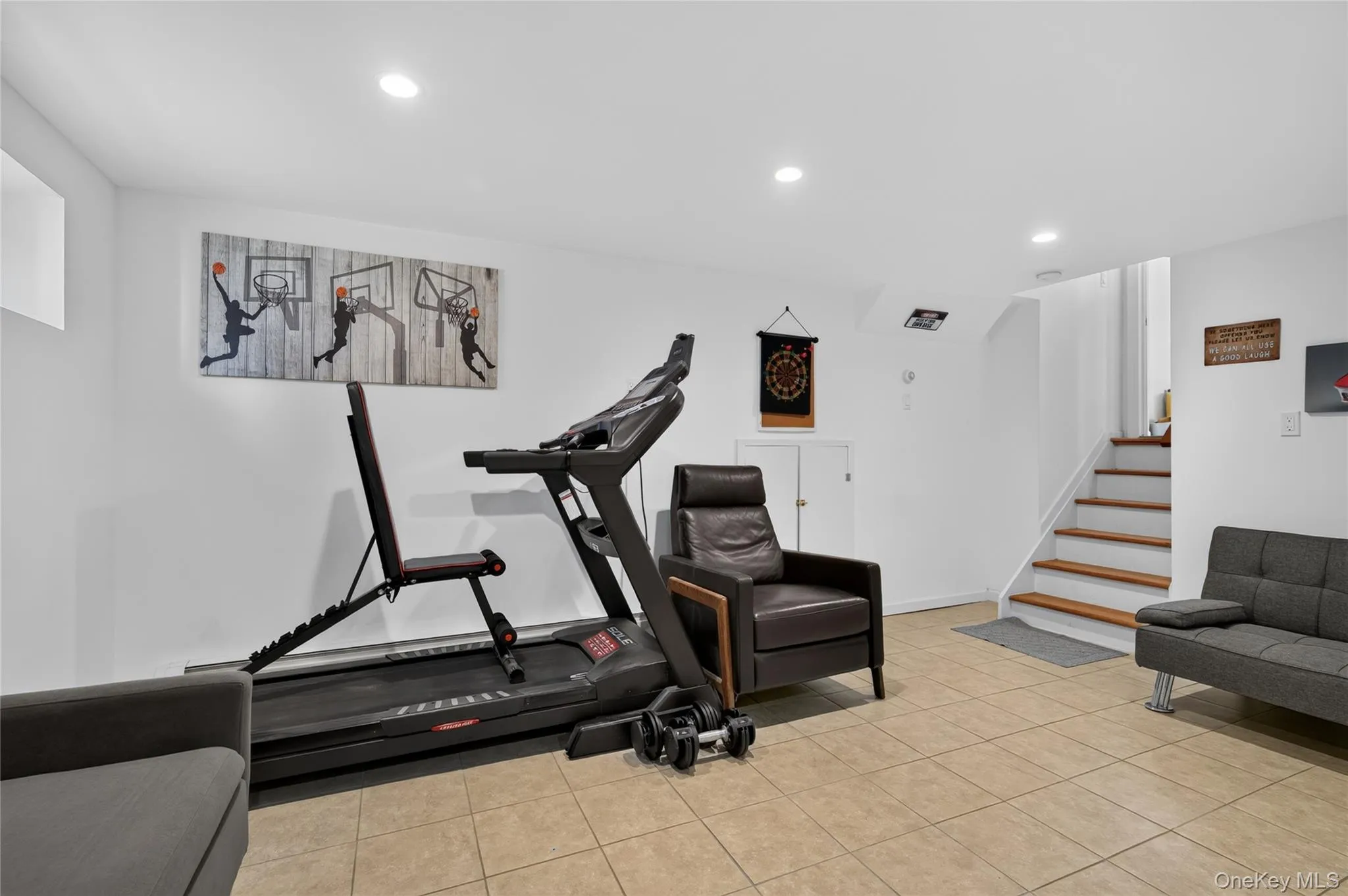 31 Driftwood Drive, North Hempstead, NY, 4 Bedrooms Bedrooms, 8 Rooms Rooms,3 BathroomsBathrooms,Residential,For Rent,Driftwood,0,1037946 31 Driftwood Drive, North Hempstead, NY, 4 Bedrooms Bedrooms, 8 Rooms Rooms,3 BathroomsBathrooms,Residential,For Rent,Driftwood,0,1037946