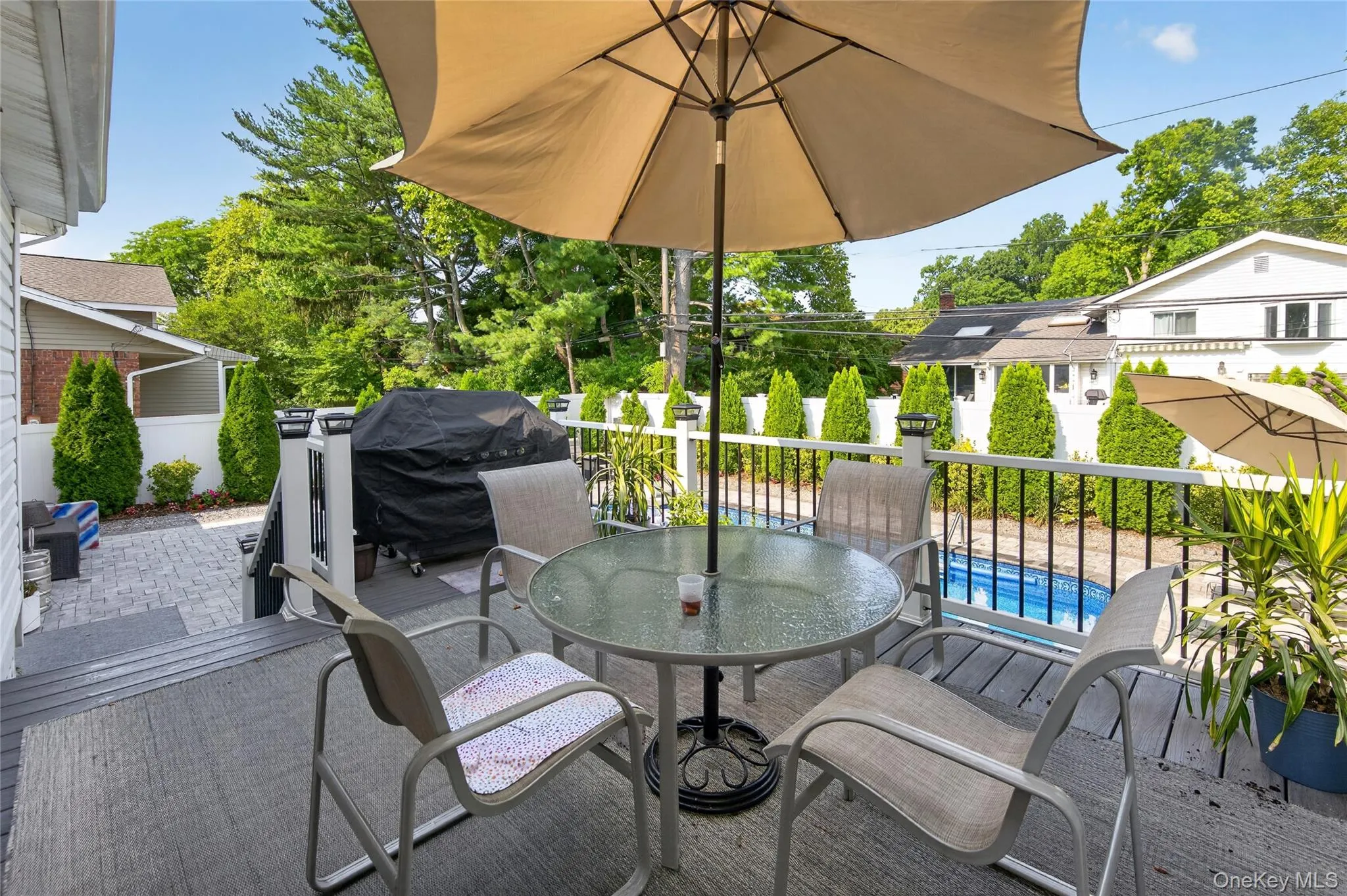31 Driftwood Drive, North Hempstead, NY, 4 Bedrooms Bedrooms, 8 Rooms Rooms,3 BathroomsBathrooms,Residential,For Rent,Driftwood,0,1037946 31 Driftwood Drive, North Hempstead, NY, 4 Bedrooms Bedrooms, 8 Rooms Rooms,3 BathroomsBathrooms,Residential,For Rent,Driftwood,0,1037946