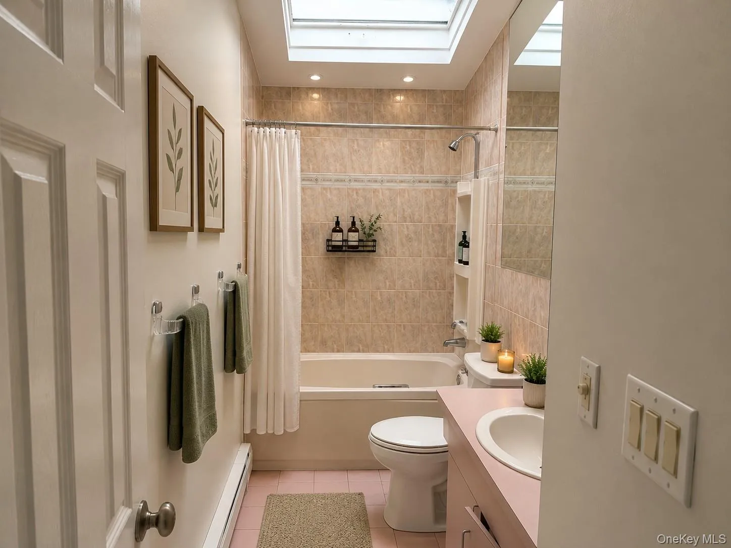 308 Essex Street, Babylon, NY, 2 Bedrooms Bedrooms, 5 Rooms Rooms,1 BathroomBathrooms,Residential Lease,For Rent,Essex,0,1037948 308 Essex Street, Babylon, NY, 2 Bedrooms Bedrooms, 5 Rooms Rooms,1 BathroomBathrooms,Residential Lease,For Rent,Essex,0,1037948
