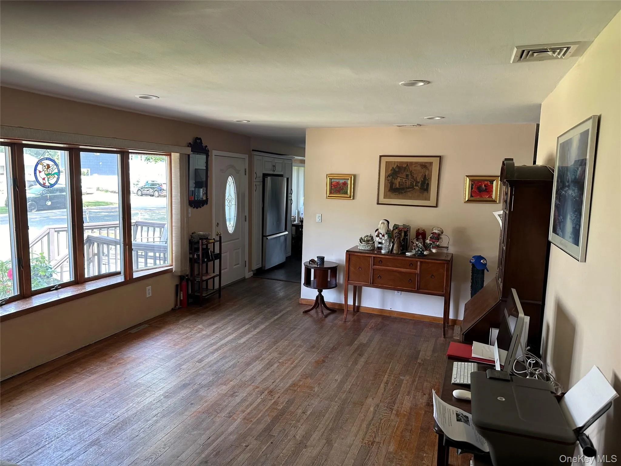 1612 Gardiner Drive, Islip, NY, 3 Bedrooms Bedrooms, 5 Rooms Rooms,2 BathroomsBathrooms,Residential,For Rent,Gardiner,0,1037951 1612 Gardiner Drive, Islip, NY, 3 Bedrooms Bedrooms, 5 Rooms Rooms,2 BathroomsBathrooms,Residential,For Rent,Gardiner,0,1037951