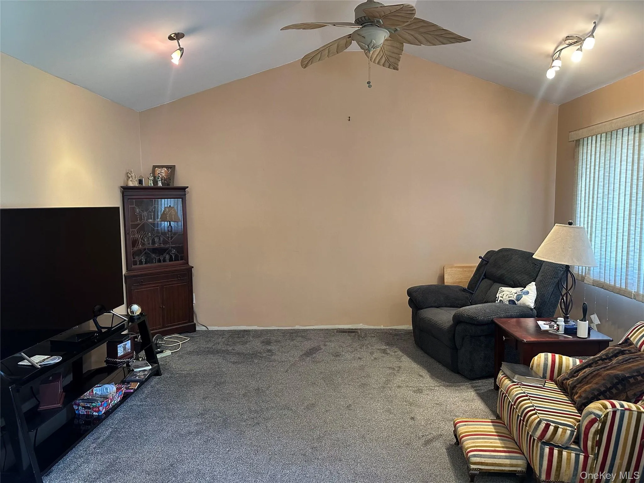 1612 Gardiner Drive, Islip, NY, 3 Bedrooms Bedrooms, 5 Rooms Rooms,2 BathroomsBathrooms,Residential,For Rent,Gardiner,0,1037951 1612 Gardiner Drive, Islip, NY, 3 Bedrooms Bedrooms, 5 Rooms Rooms,2 BathroomsBathrooms,Residential,For Rent,Gardiner,0,1037951
