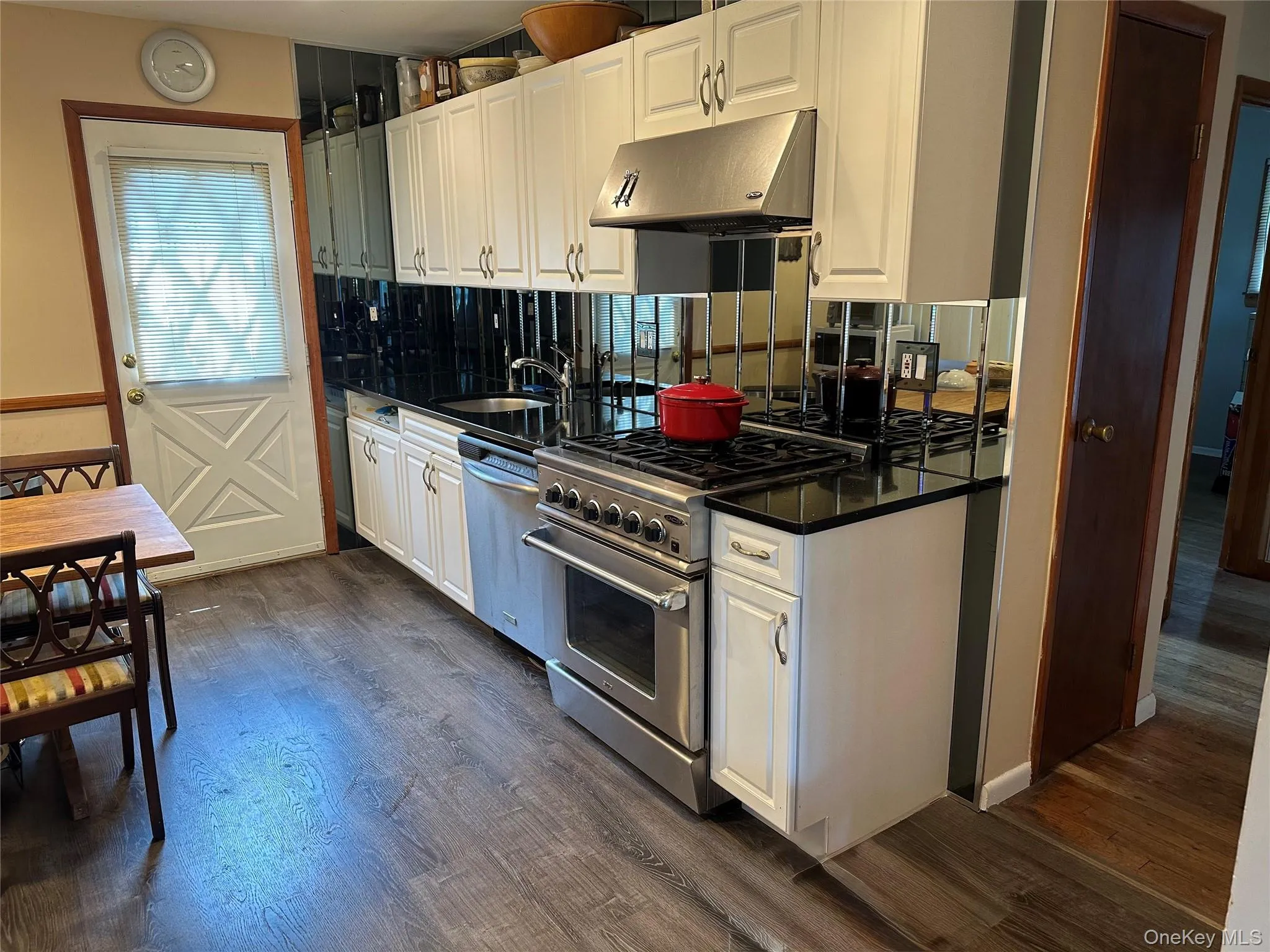 1612 Gardiner Drive, Islip, NY, 3 Bedrooms Bedrooms, 5 Rooms Rooms,2 BathroomsBathrooms,Residential,For Rent,Gardiner,0,1037951 1612 Gardiner Drive, Islip, NY, 3 Bedrooms Bedrooms, 5 Rooms Rooms,2 BathroomsBathrooms,Residential,For Rent,Gardiner,0,1037951