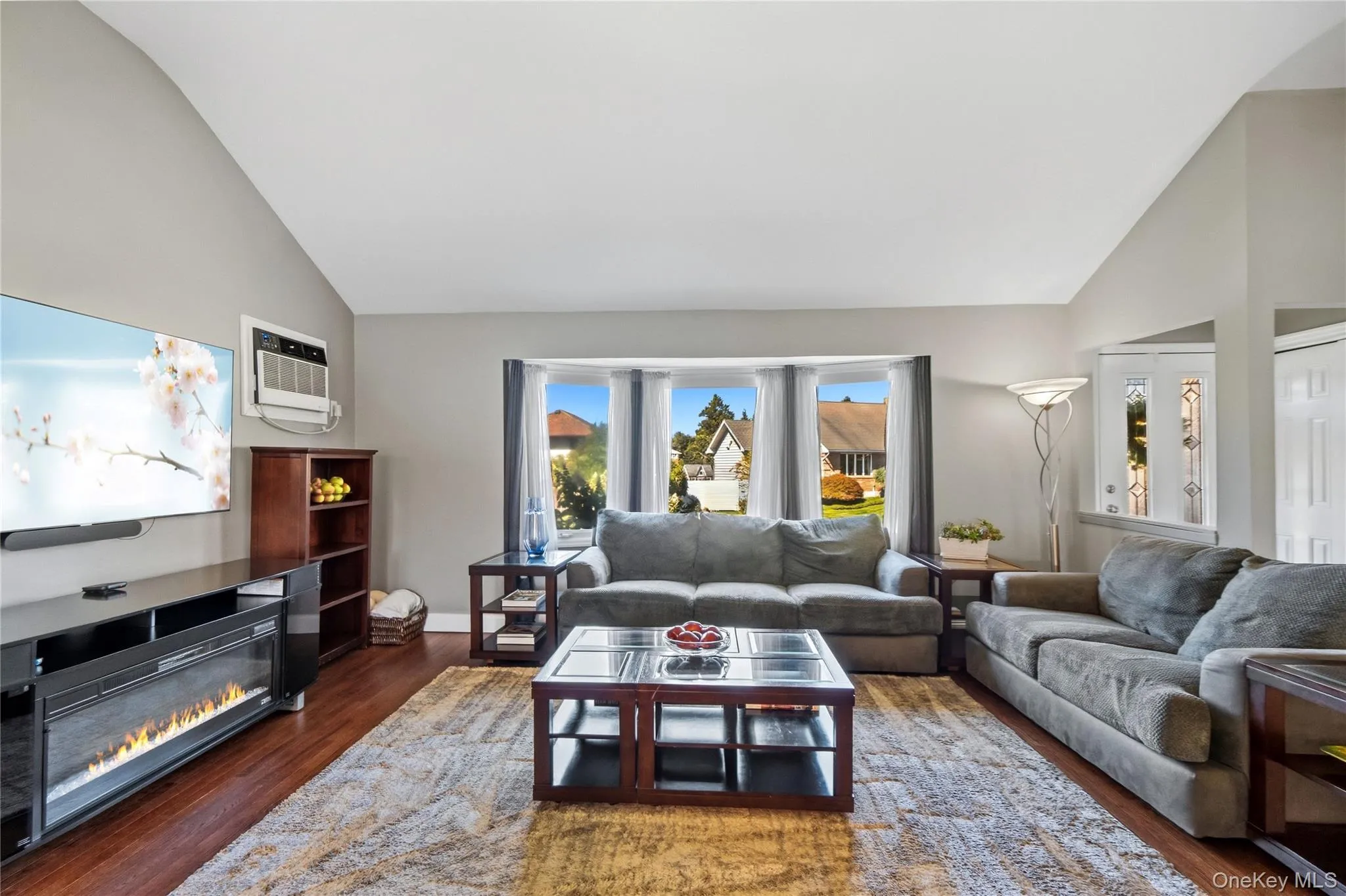 542 Suffolk Avenue, Oyster Bay, NY, 3 Bedrooms Bedrooms, 7 Rooms Rooms,2 BathroomsBathrooms,Residential,For Rent,Suffolk,0,1037953 542 Suffolk Avenue, Oyster Bay, NY, 3 Bedrooms Bedrooms, 7 Rooms Rooms,2 BathroomsBathrooms,Residential,For Rent,Suffolk,0,1037953