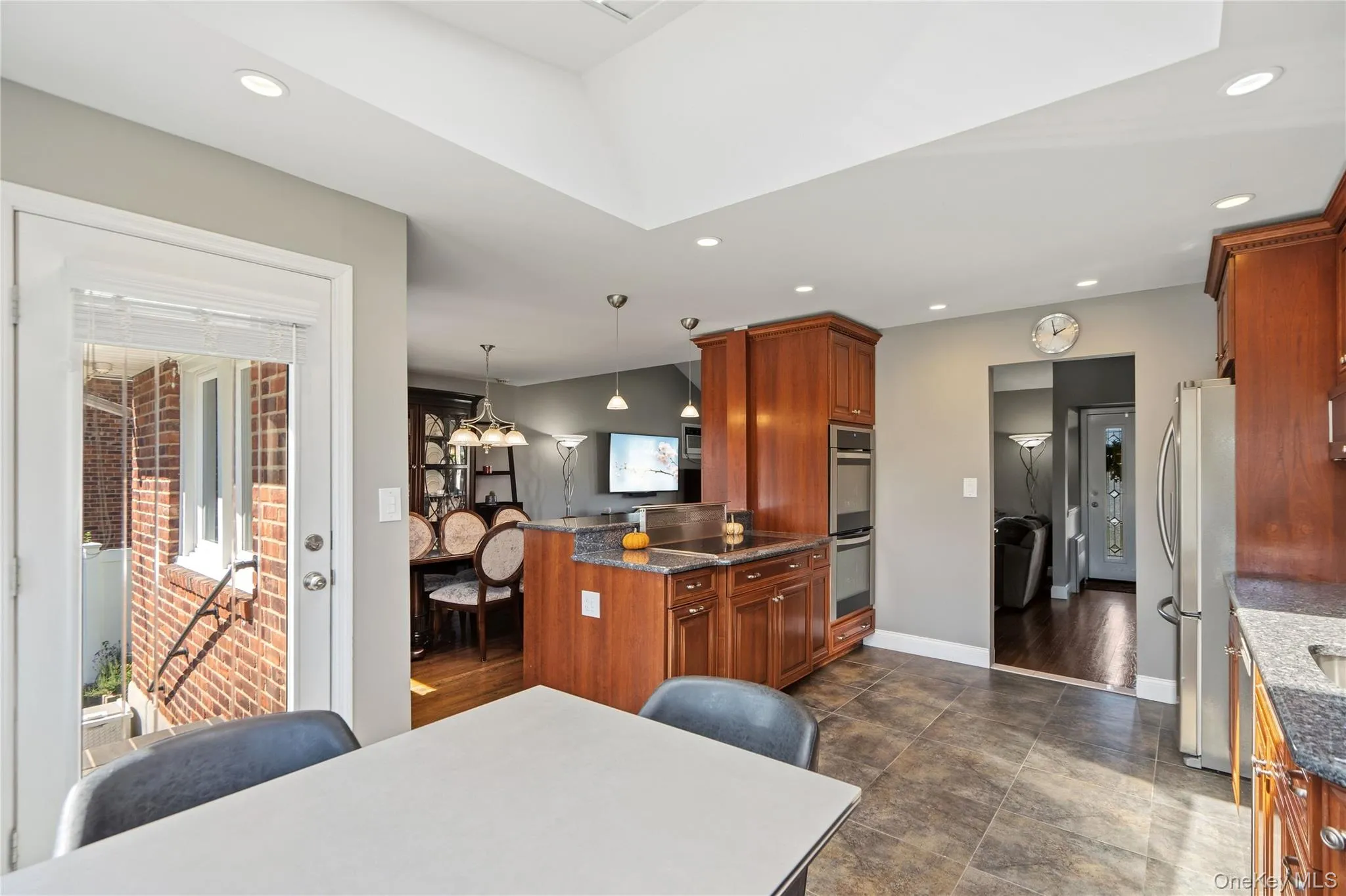 542 Suffolk Avenue, Oyster Bay, NY, 3 Bedrooms Bedrooms, 7 Rooms Rooms,2 BathroomsBathrooms,Residential,For Rent,Suffolk,0,1037953 542 Suffolk Avenue, Oyster Bay, NY, 3 Bedrooms Bedrooms, 7 Rooms Rooms,2 BathroomsBathrooms,Residential,For Rent,Suffolk,0,1037953